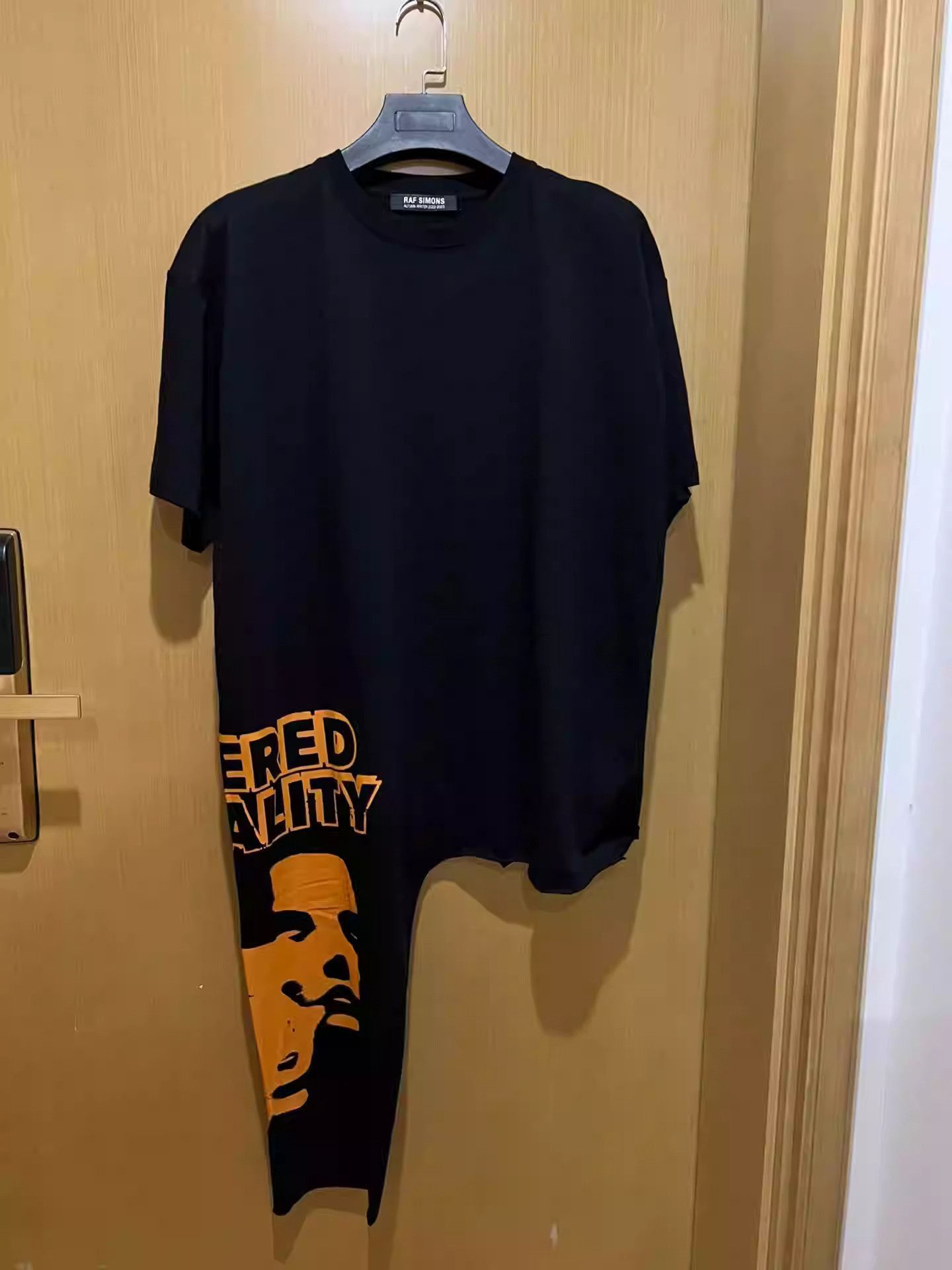 Raf Simons Raf Simons22AW Irregular Portrait Short Sleeve-2505 Size US L / EU 52-54 / 3 - 1 Thumbnail