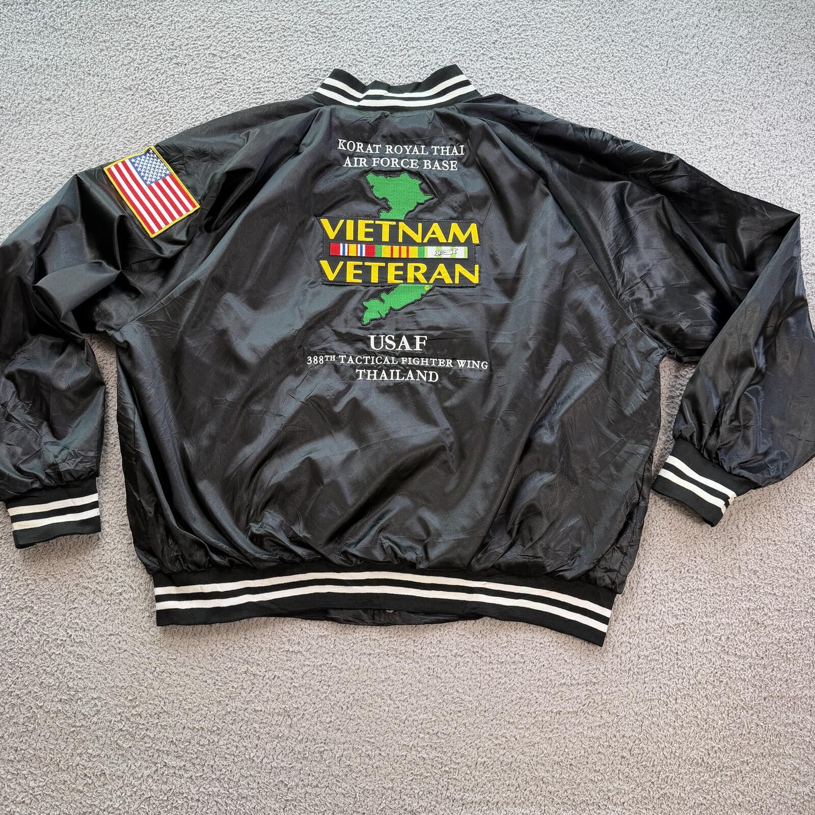 Augusta Sportswear Vintage USAF Vietnam Veteran Satin Bomber Jacket Korat XL Size US XXL / EU 58 / 5 - 1 Thumbnail