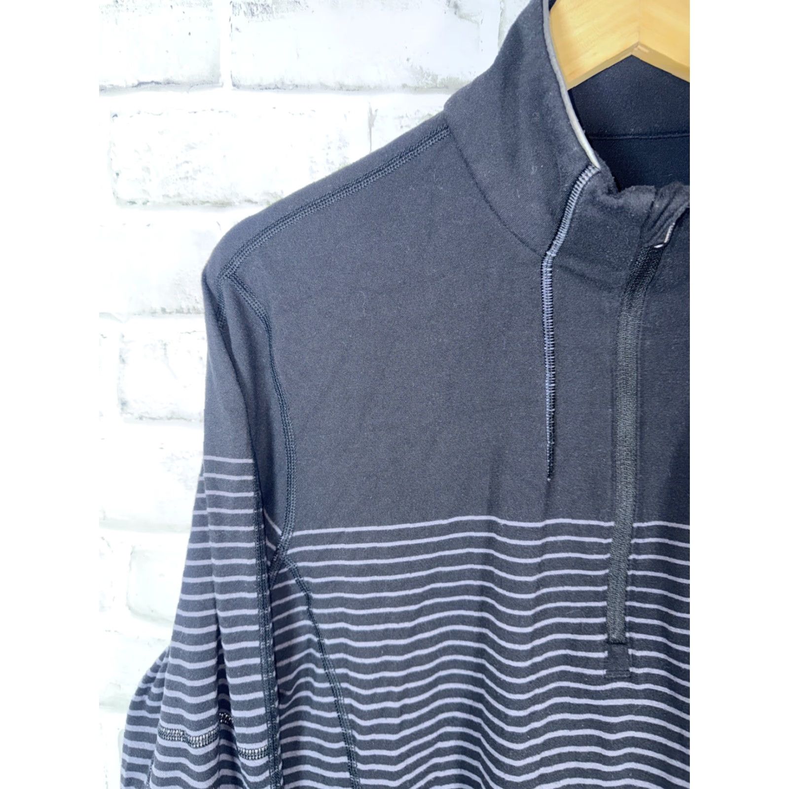 Lululemon Lululemon Sweat Session 1/2 Zip Performance Sweatshirt Mens M Black Gray Stripes Size US M / EU 48-50 / 2 - 6 Thumbnail