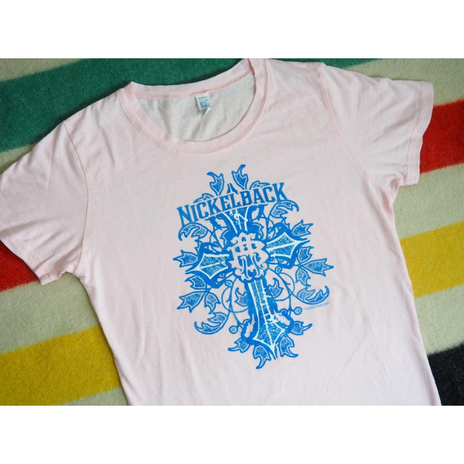 Tultex VTG Y2K Nickelback 2009 Light Pink Rock Band Cross Tee T-Shirt Womens L Size L / US 10 / IT 46 - 4 Thumbnail