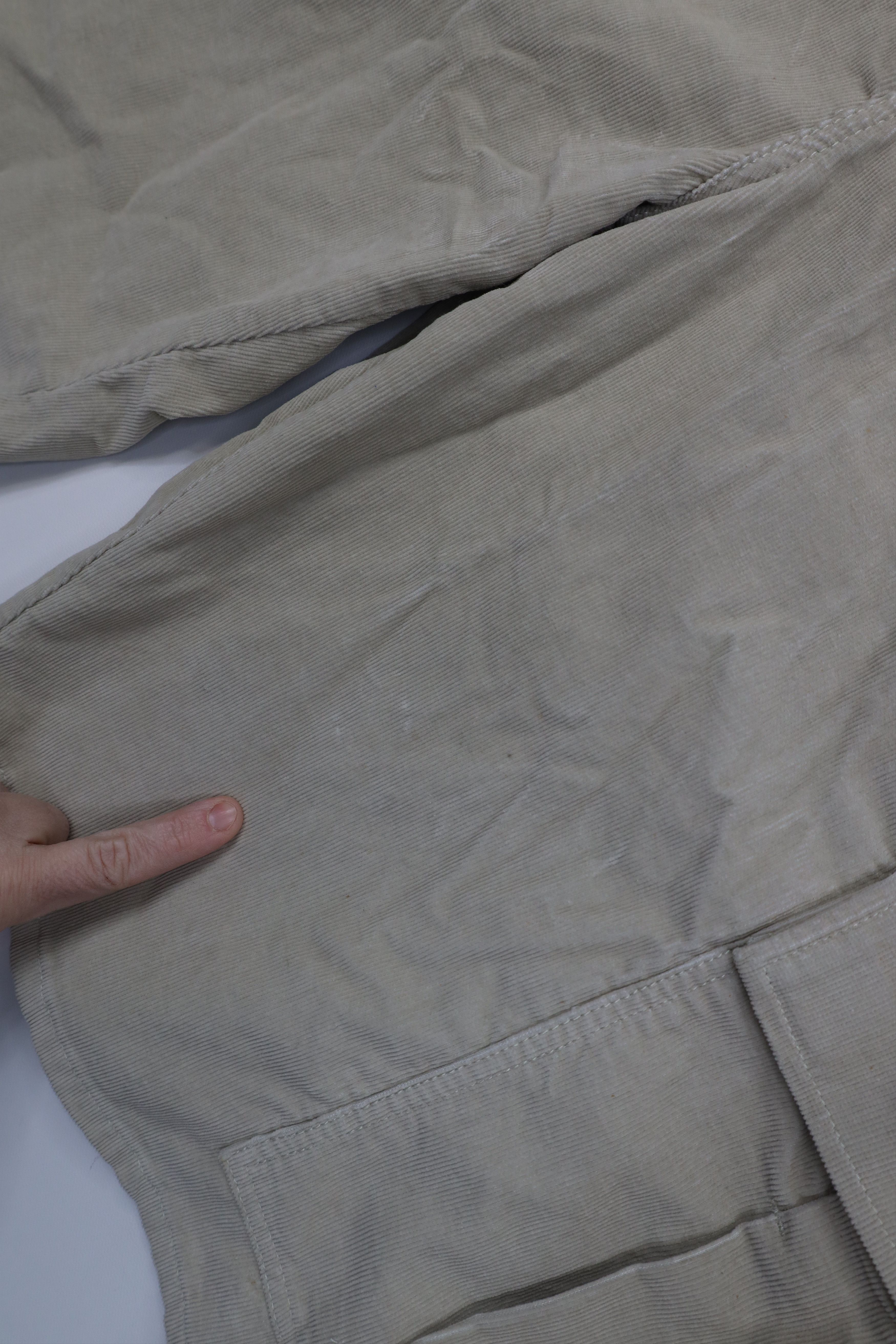Levi's Deadstock Vintage Y2K Levis Baggy Fit Corduroy Cargo Shorts Size US 40 / EU 56 - 8 Thumbnail