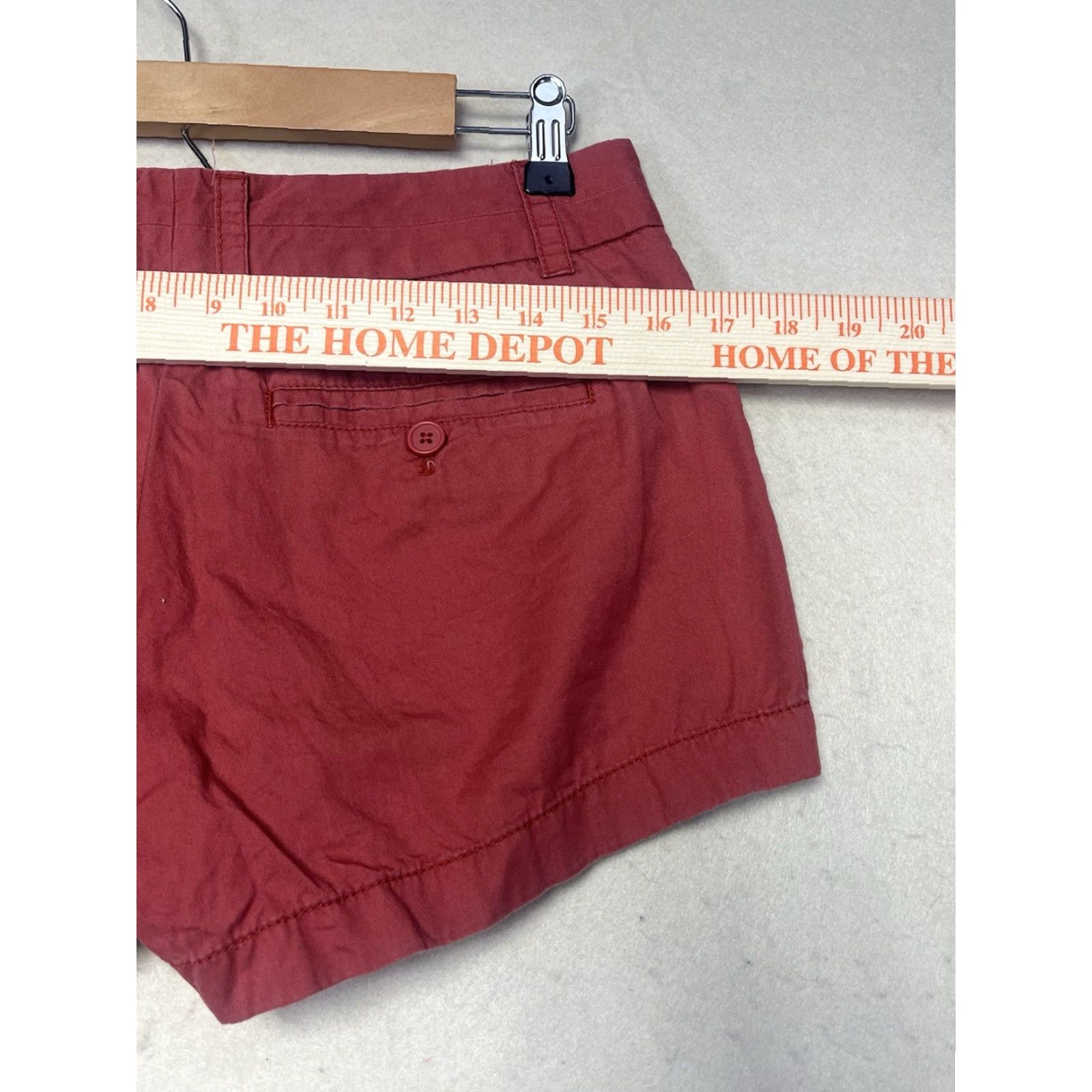 J.Crew J Crew Shorts Women's Size 4 Chino Red Cotton Casual Summer Size 27" / US 4 / IT 40 - 3 Thumbnail