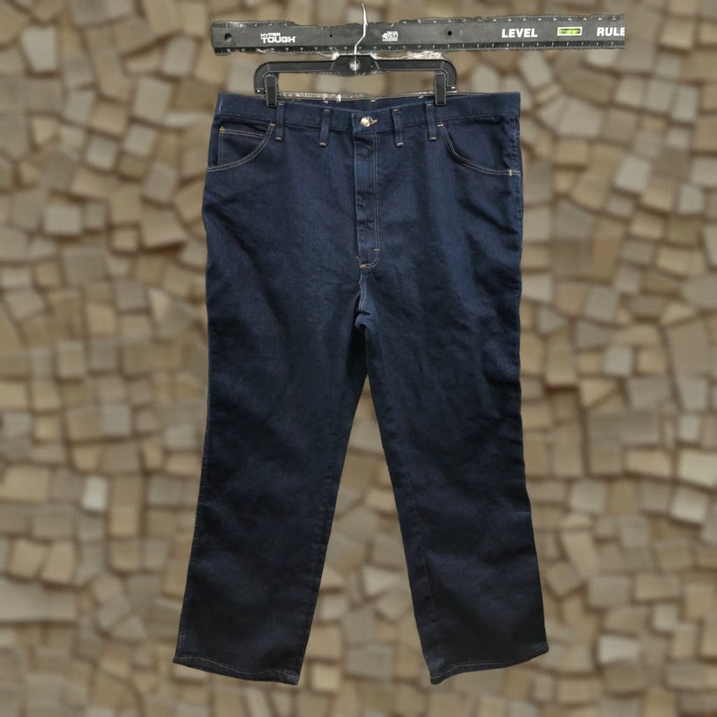 Wrangler Wrangler Rugged Wear Jeans Mens Dark Wash Blue 5-Pocket Denim Straight Leg 44x30 Regular Rise Mid Jeans Size US 44 / EU 60 - 1 Thumbnail