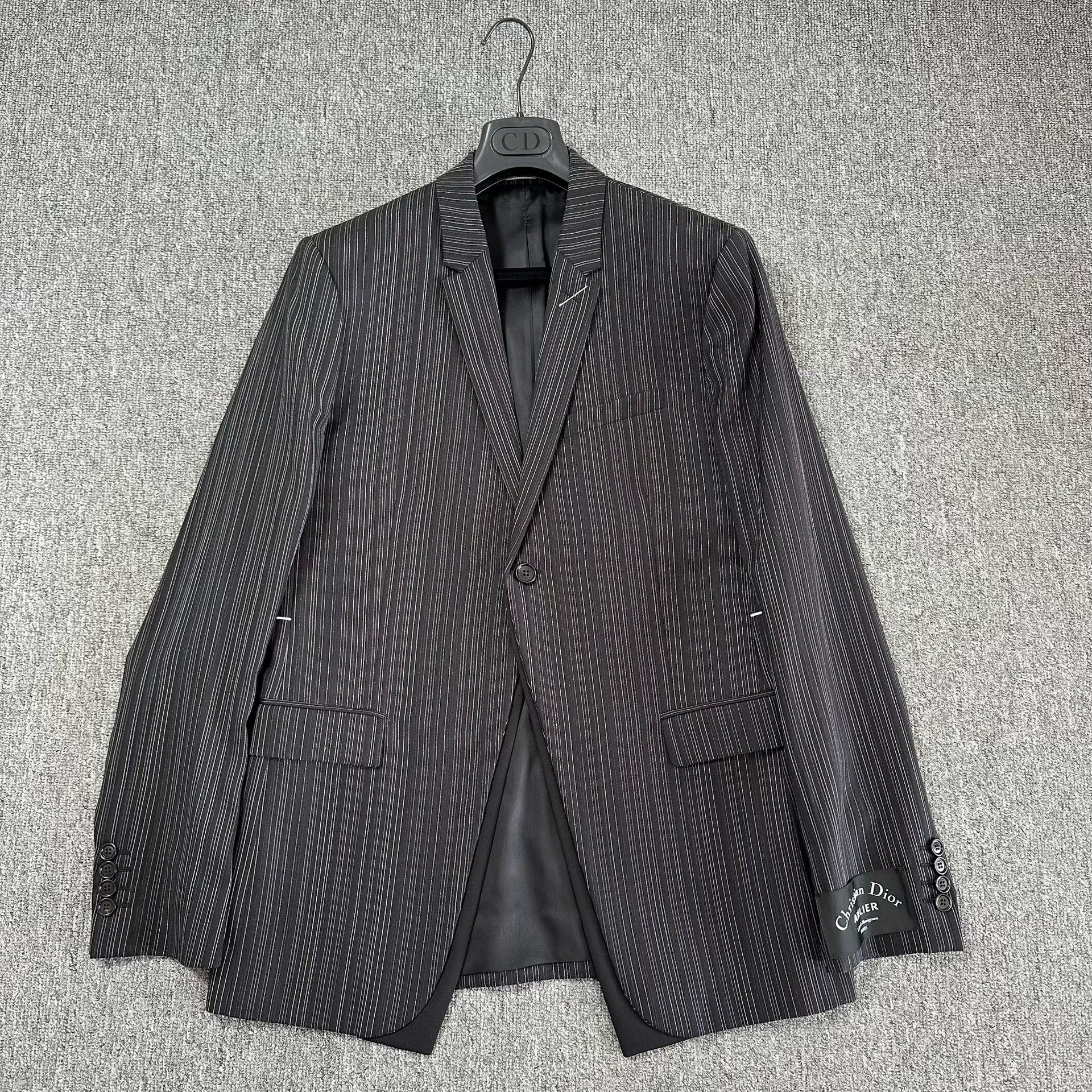 Dior Dior Homme 2018FW Striped Silver Badge Suit Size US L / EU 52-54 / 3 - 1 Thumbnail