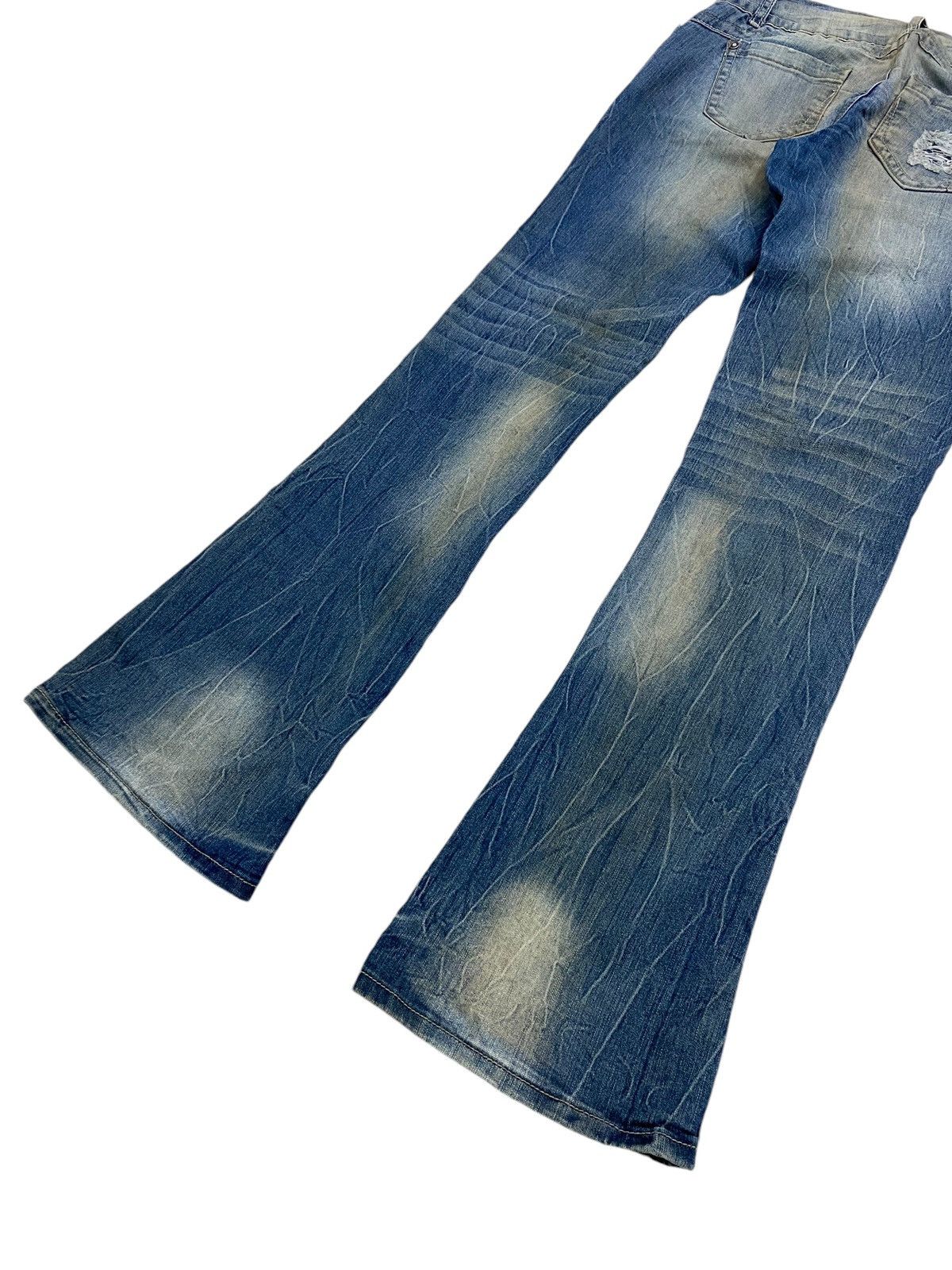 If Six Was Nine × Japanese Brand × Le Grande Bleu (L.G.B.) Flare Bongo Denim Japan Mud Washed Distress Emblishh Clawn Size US 31 - 11 Thumbnail