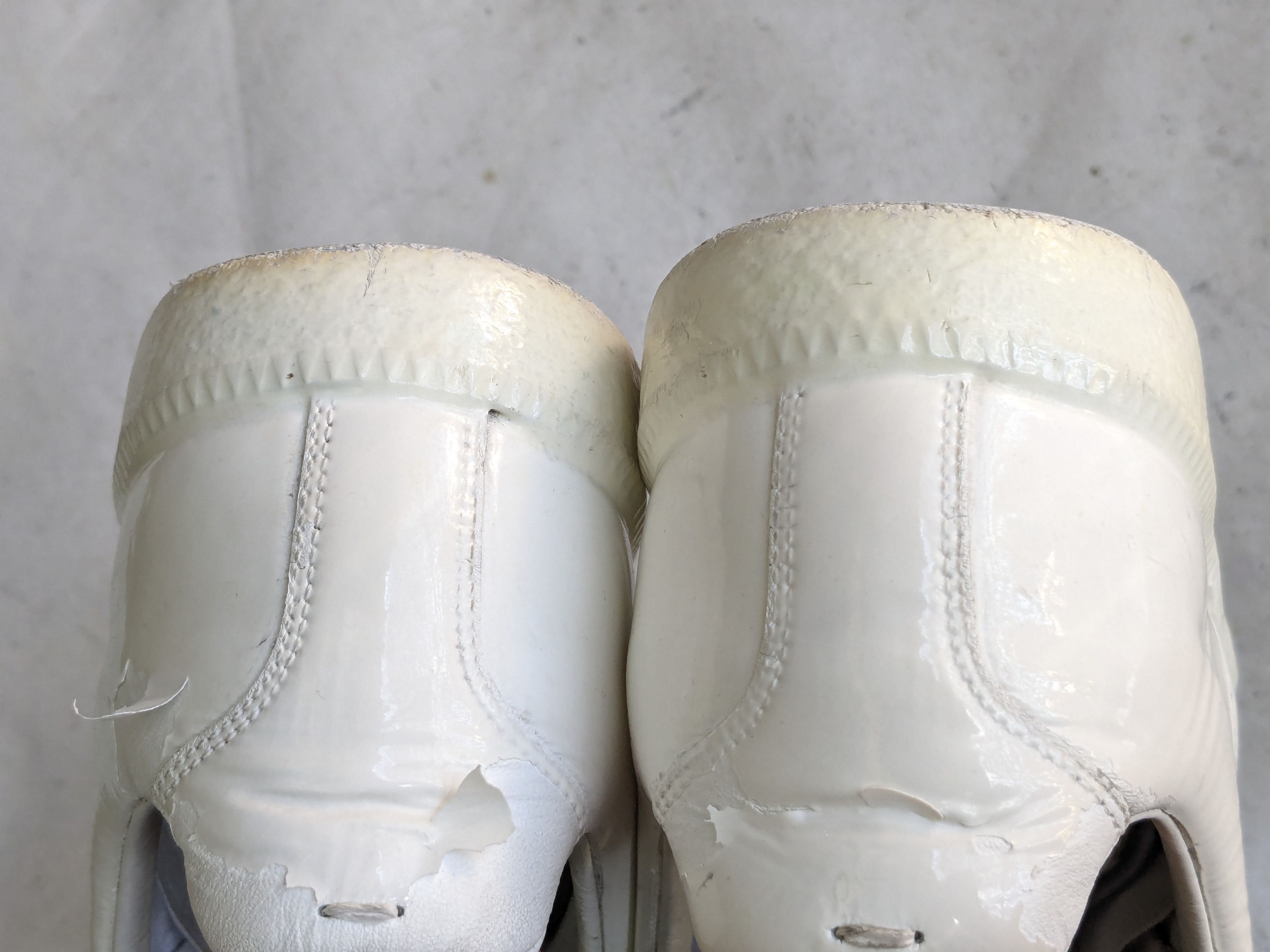 Maison Margiela Maison Margiela Replica Gat White 9 42 Rubber Low Tops Size US 9 / EU 42 - 11 Thumbnail