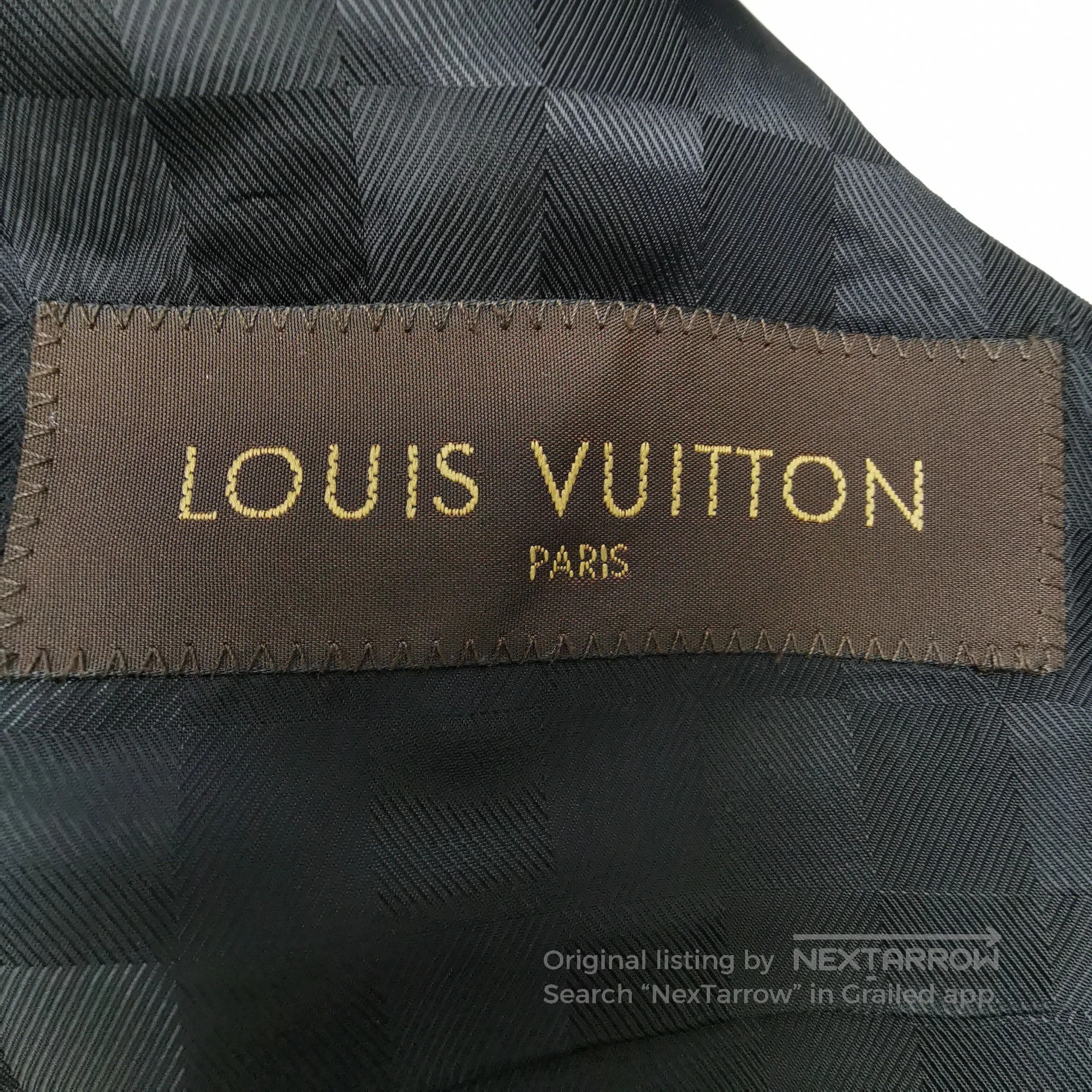 Louis Vuitton Louis Vuitton Solid Wool Blend Vest Size 48. Size US S / EU 44-46 / 1 - 3 Thumbnail