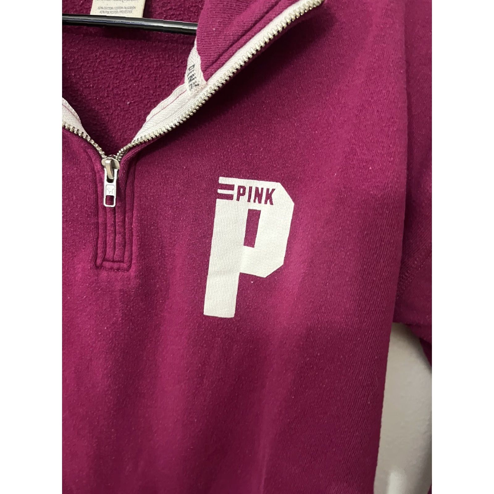 Victoria's Secret VINTAGE Victoria's Secret PINK Sweatshirt Shirt 1/4 Zip Dark Pink Small Logo Womens Pullover 1/4 Zip Pockets Pink 90s Concert? Size S / US 4 / IT 40 - 2 Thumbnail