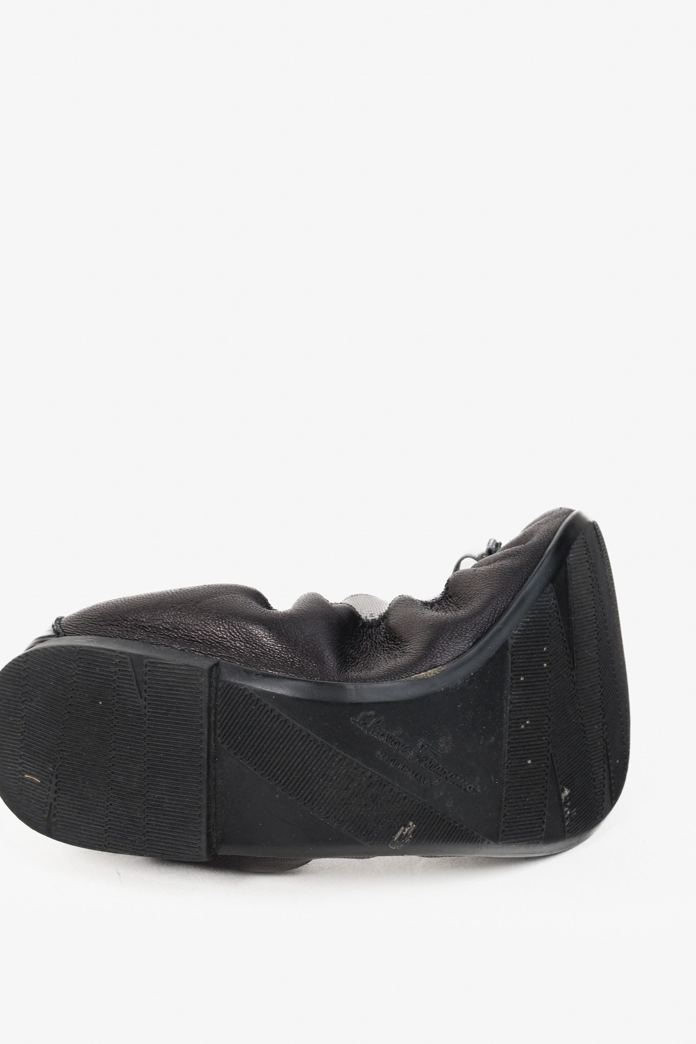 Salvatore Ferragamo Salvatore Ferragamo Black Silver Vara Patent Ballet Flat Size US 5 / IT 35 - 4 Thumbnail