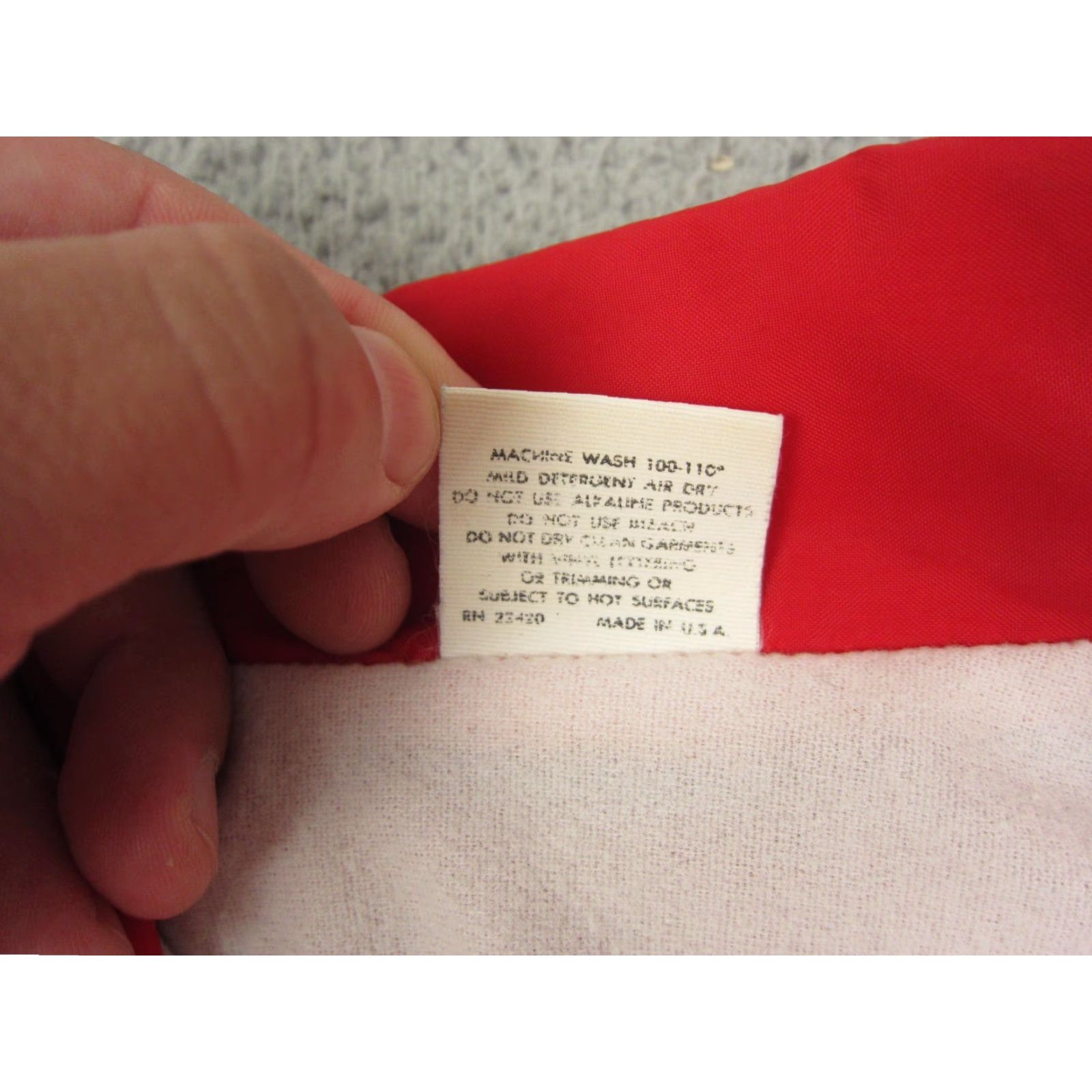 Vintage VINTAGE Powers Jacket Mens L Red Windbreaker Snap Button USA 90s Logo Quilted Lined Workwear Casual Jacket Size US L / EU 52-54 / 3 - 4 Thumbnail