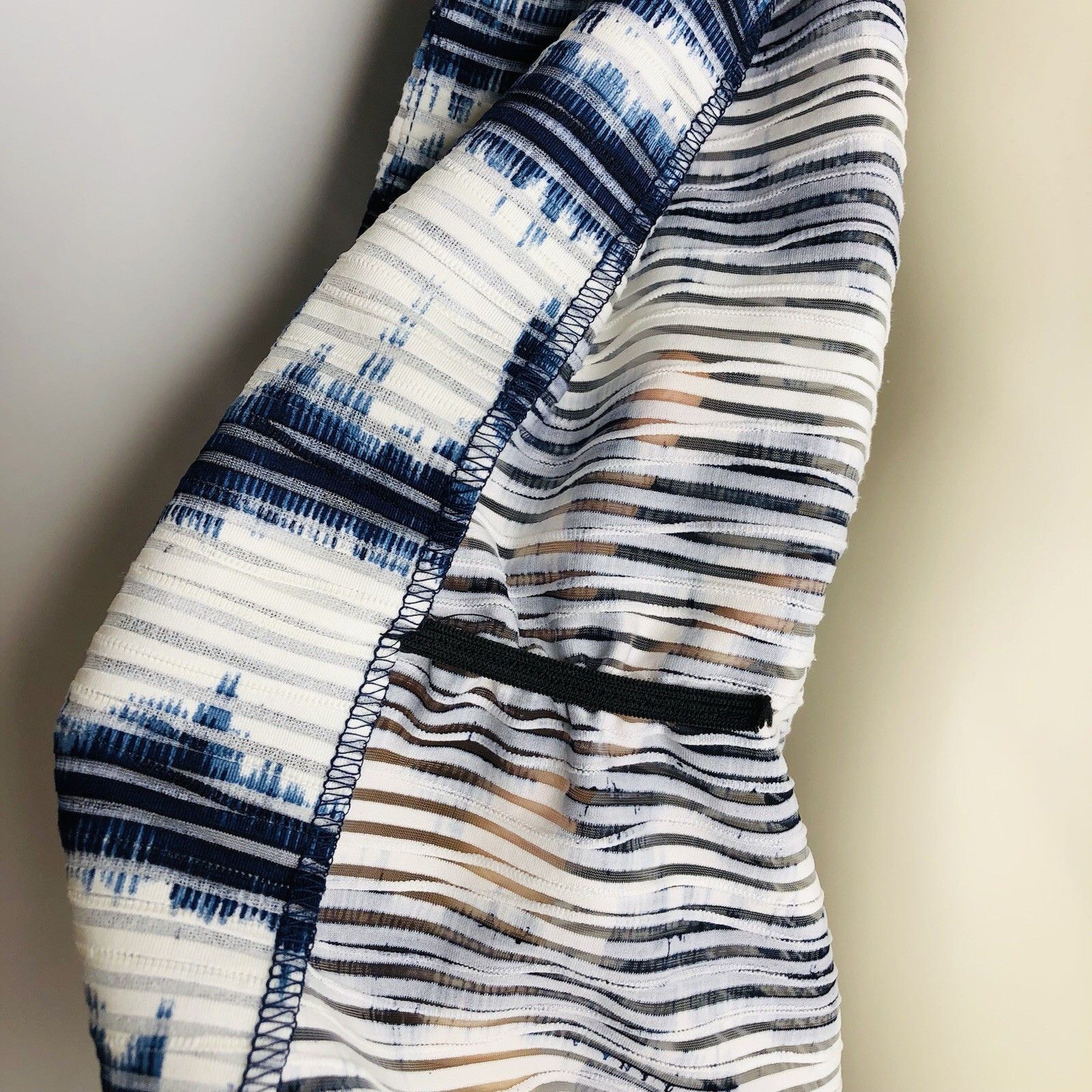 Other Madison Leigh Womens Cardigan 14W Blue White Abstract Size XL / US 12-14 / IT 48-50 - 4 Thumbnail