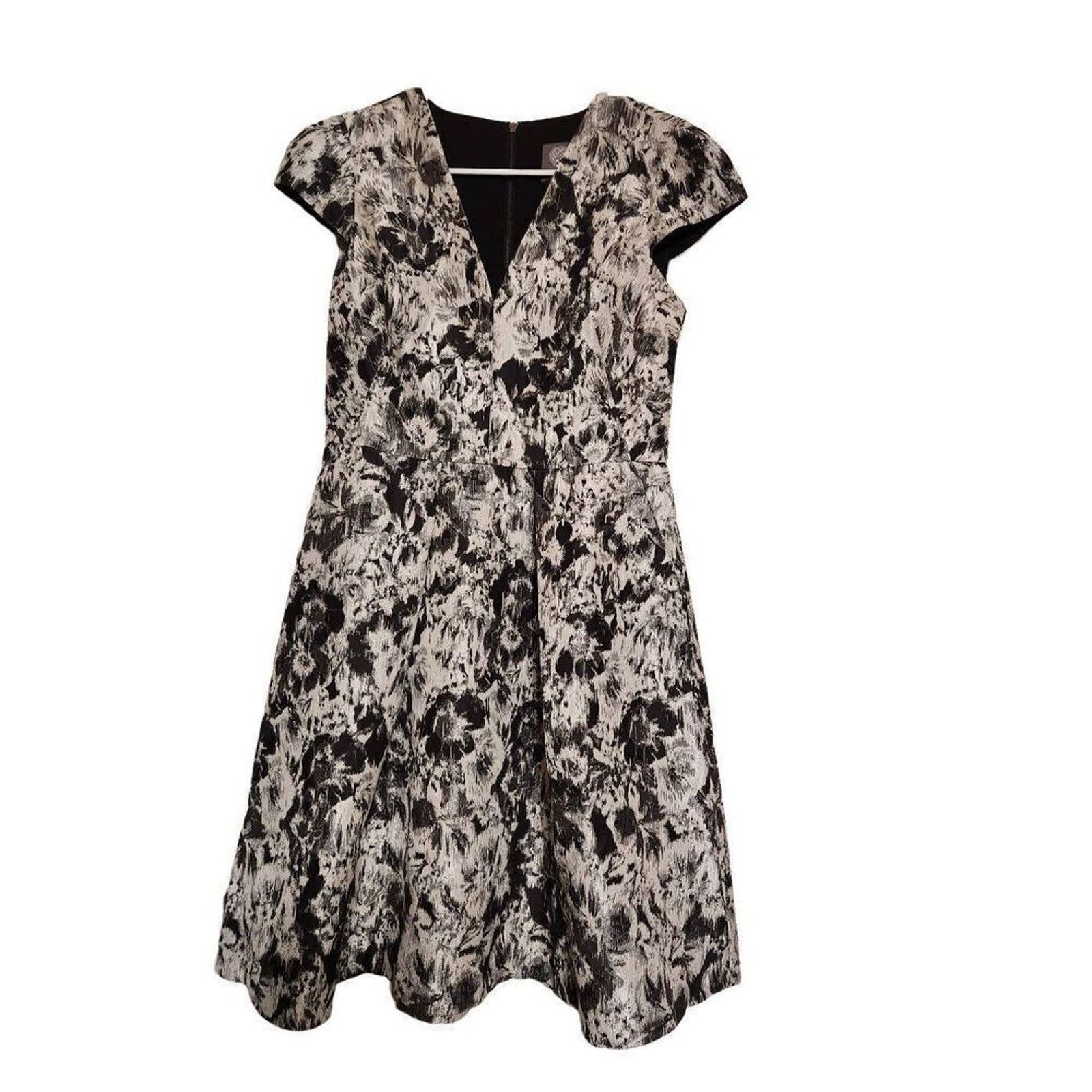 Vince Camuto Vince Camuto dress 2 black and grayish white Size XS / US 0-2 / IT 36-38 - 1 Thumbnail