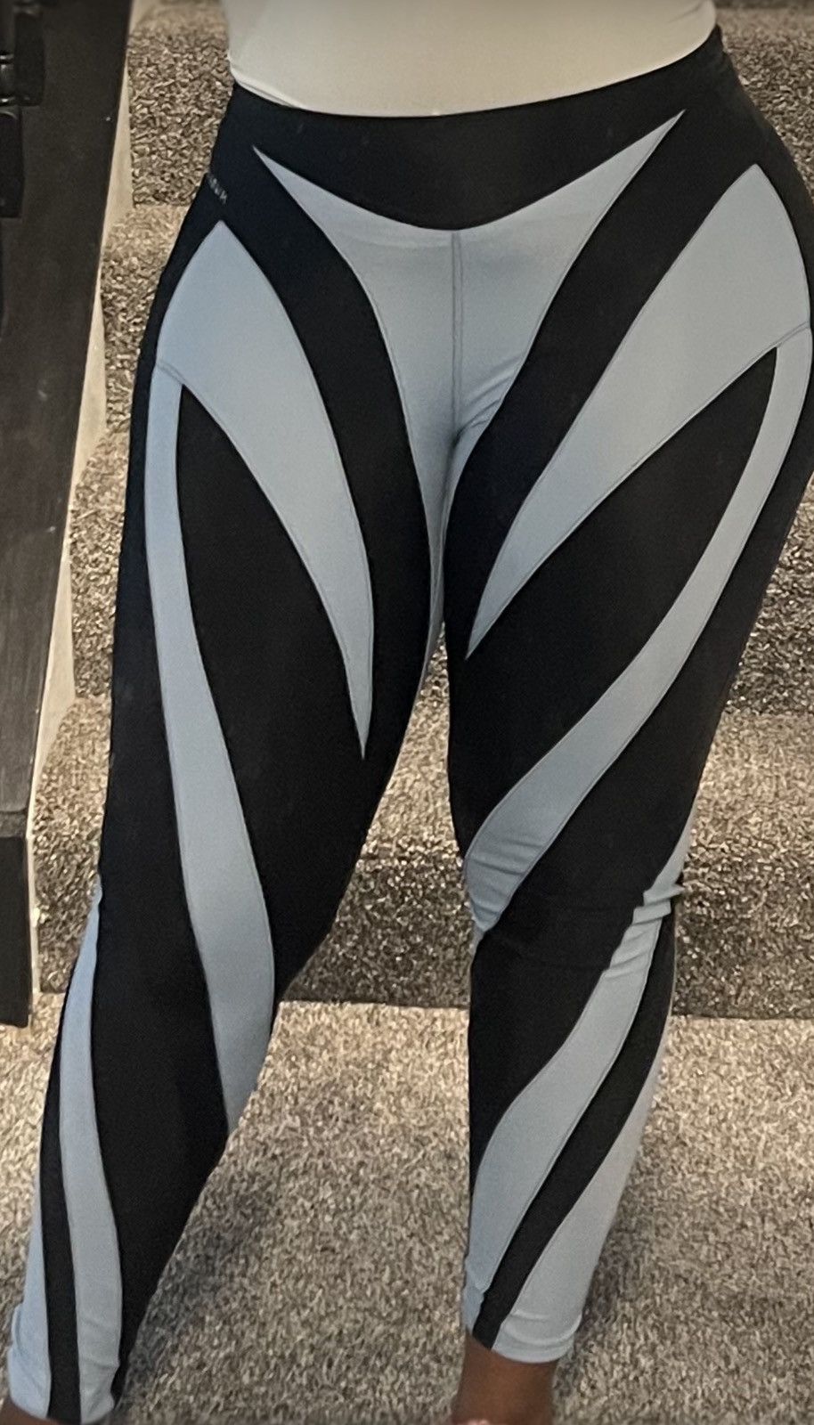 Mugler MUGLER Blue & Black Spiral Leggings Size 30" / US 8 / IT 44 - 7 Thumbnail