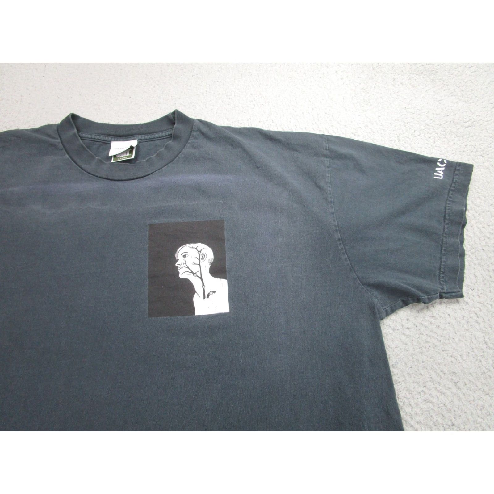Undefeated VINTAGE Undefeated Streetwear T-Shirt Mens XL Graphic Art Gardar Eide Einarsson Crew Neck Black 2000s USA Size US XL / EU 56 / 4 - 2 Thumbnail