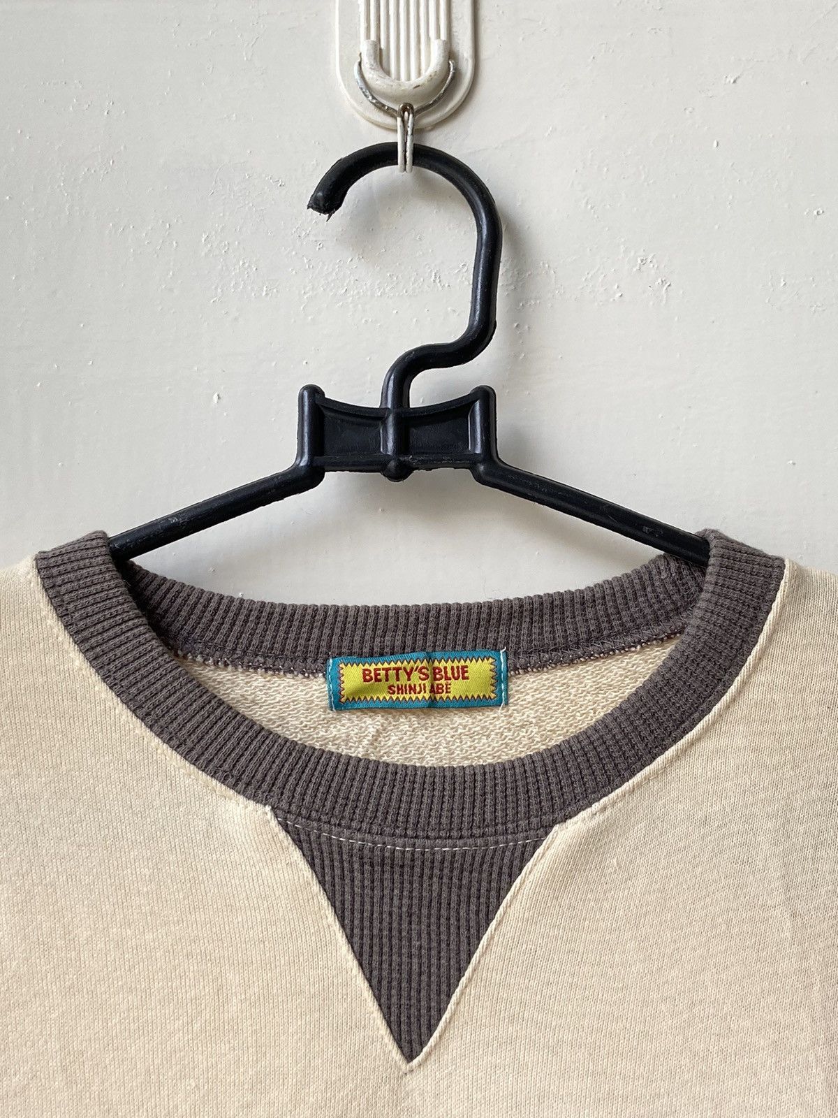 Japanese Brand BETTY’S BLUE By Shinjibe Sweatshirt Size US XS / EU 42 / 0 - 10 Thumbnail
