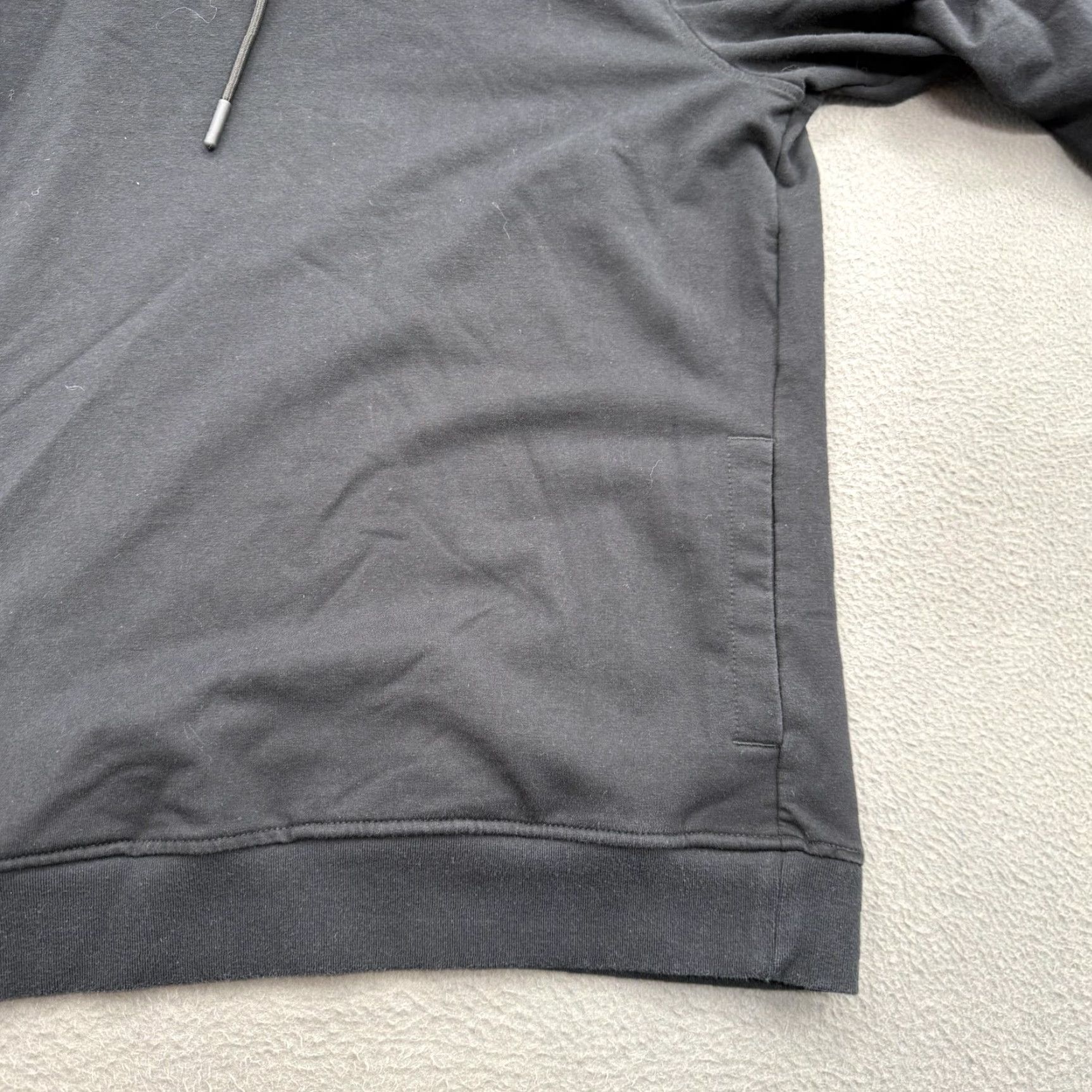Cuts Cuts Hoodie Mens Medium Black Hyperloop Classic Pullover Sweatshirt Pockets Size US M / EU 48-50 / 2 - 7 Thumbnail