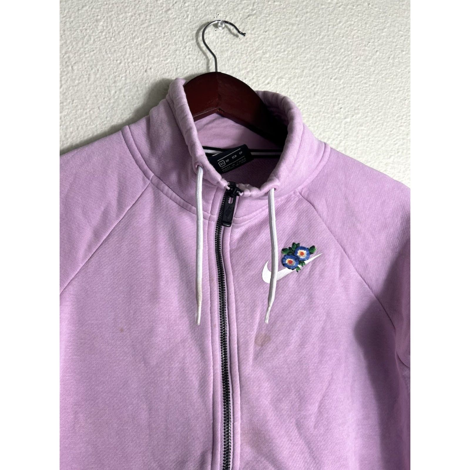 Nike Nike Sweatshirt Women XS Half Zip Floral Pink Lavender Pullover Y2K BQ8846-676 Size XS / US 0-2 / IT 36-38 - 4 Thumbnail