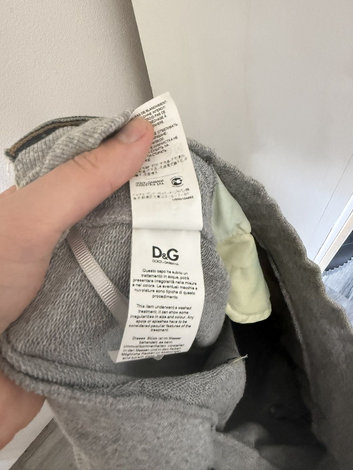 Dolce & Gabbana Distressed Hybrid Denim Sweatpants with Raw Edges Size US 34 / EU 50 - 13 Thumbnail