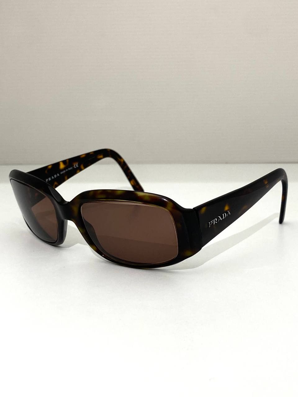 Prada Prada Logo Retro Chunky SPR 12H Sunglasses Vintage Y2K Size ONE SIZE - 3 Thumbnail