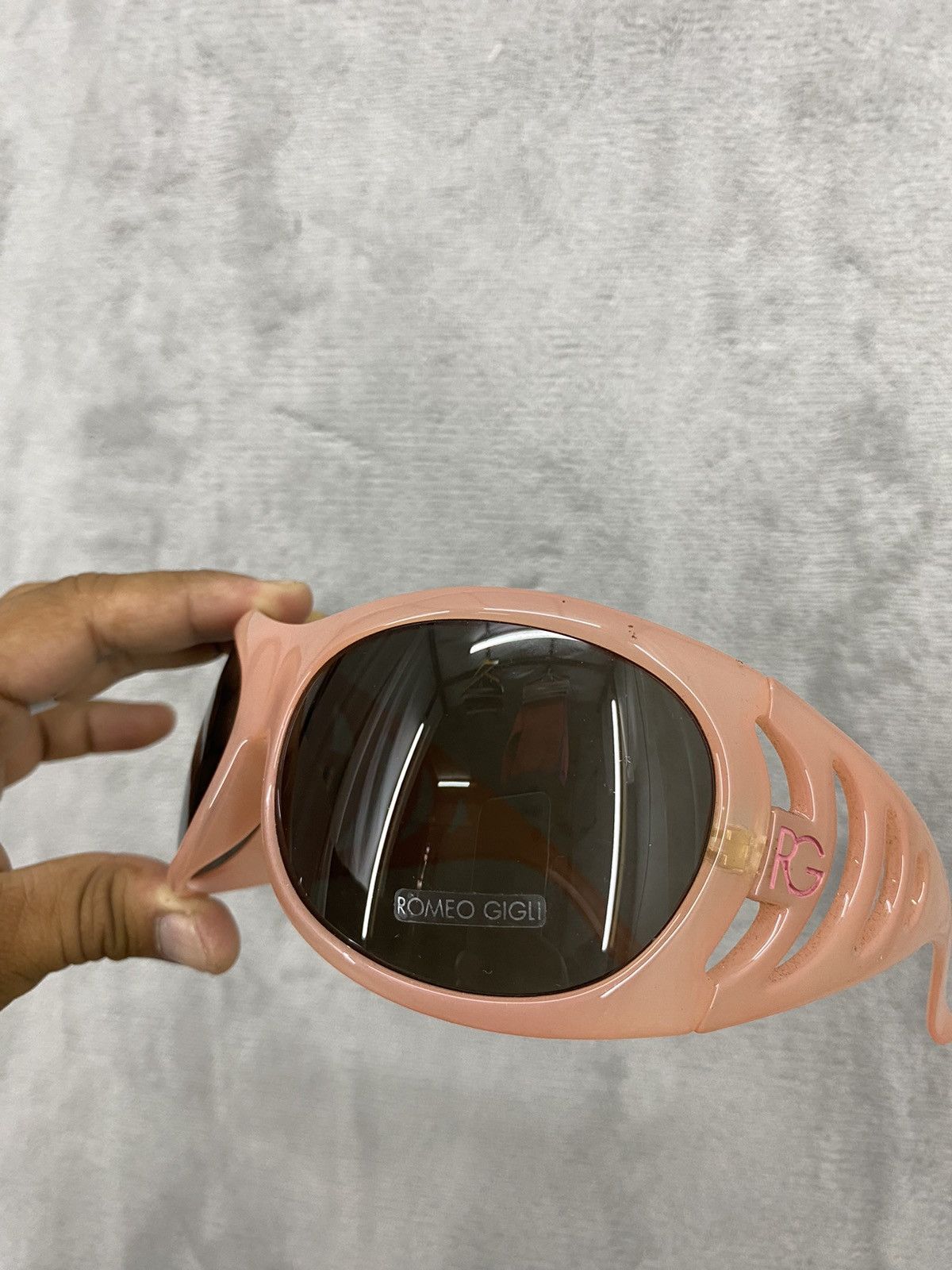 Romeo Gigli Romeo Gigile RG66805 Vintage Women Sunglesses ‘New Old Stock Size ONE SIZE - 8 Thumbnail