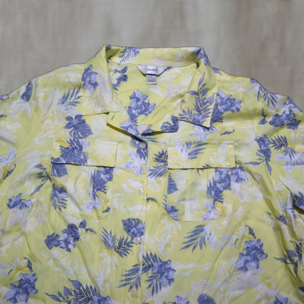 Vintage CJ Banks Yellow Shirt Women Plus Size 1X Floral Palm Blue Flower Blouse T-Shirt Size XL / US 12-14 / IT 48-50 - 1 Thumbnail