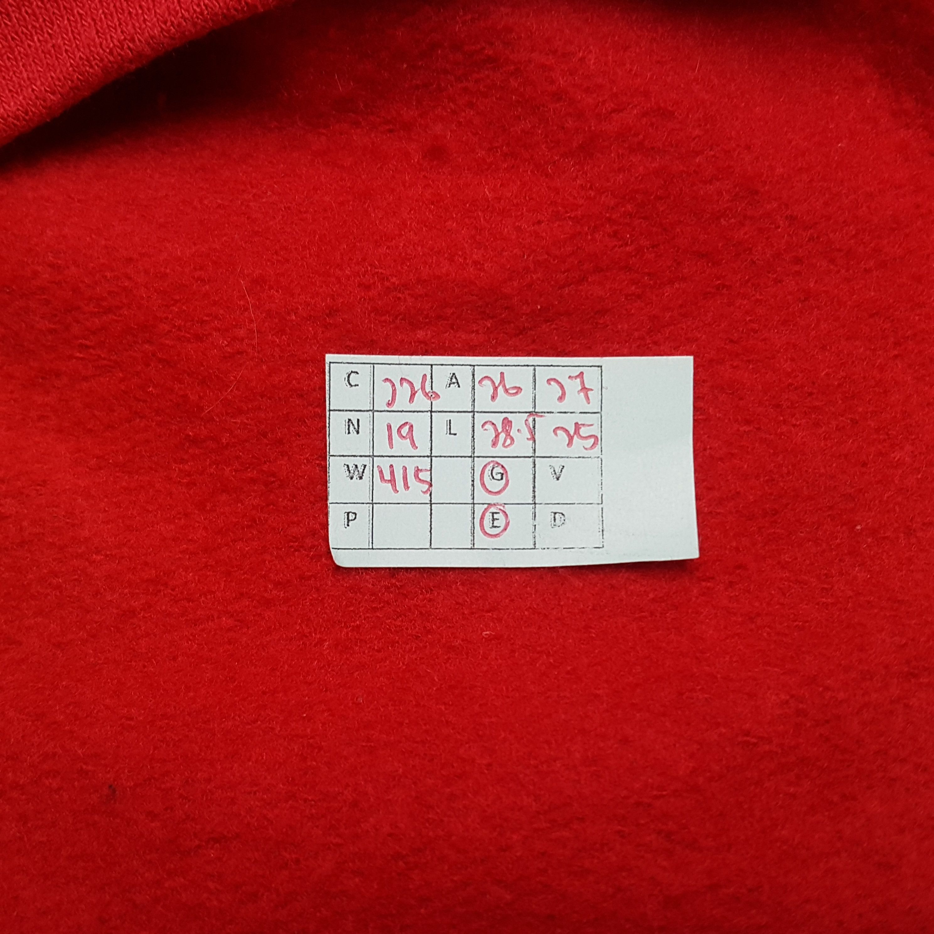 Vintage Hiland Hawks Basketballs Sweatshirt
