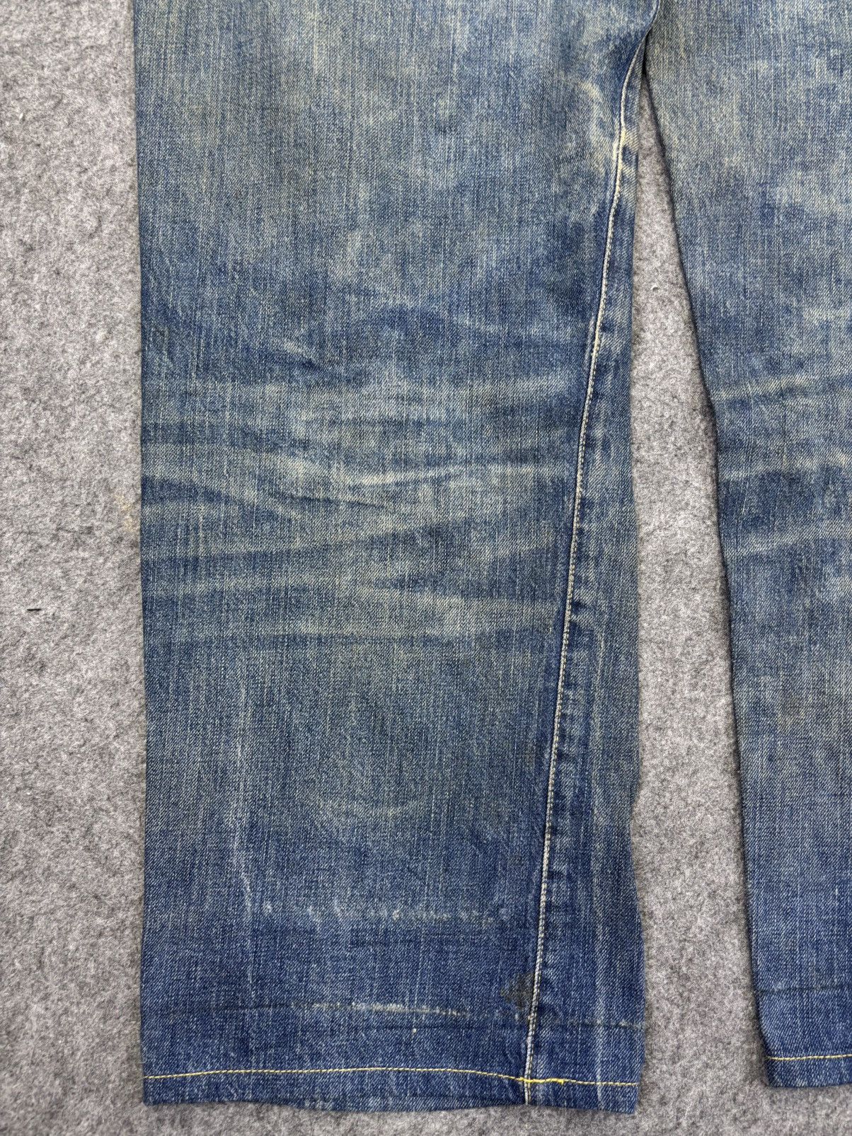 Levi's Vintage Clothing 💥Super Thrashed💥LVC 1920 Model Thrashed Distrssed Denim F993 Size US 33 - 14 Thumbnail