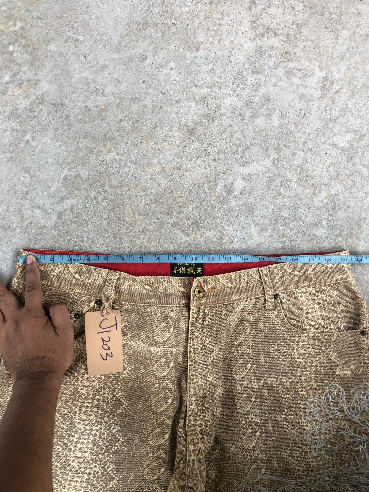 Japanese Brand Japanese Fugutaiten Embroidered Denim Snake Skin Baggy Size US 38 / EU 54 - 21 Thumbnail