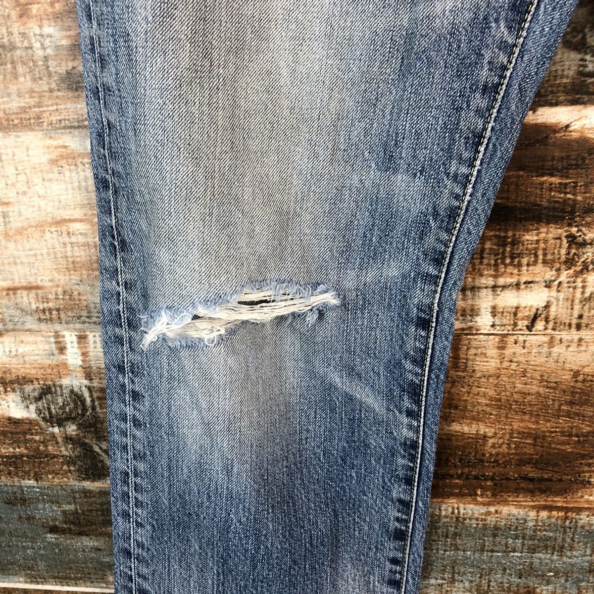 Uniqlo DL Uniqlo Jeans Blue Distressed Denim Pants #C154 Size US 31 - 9 Thumbnail