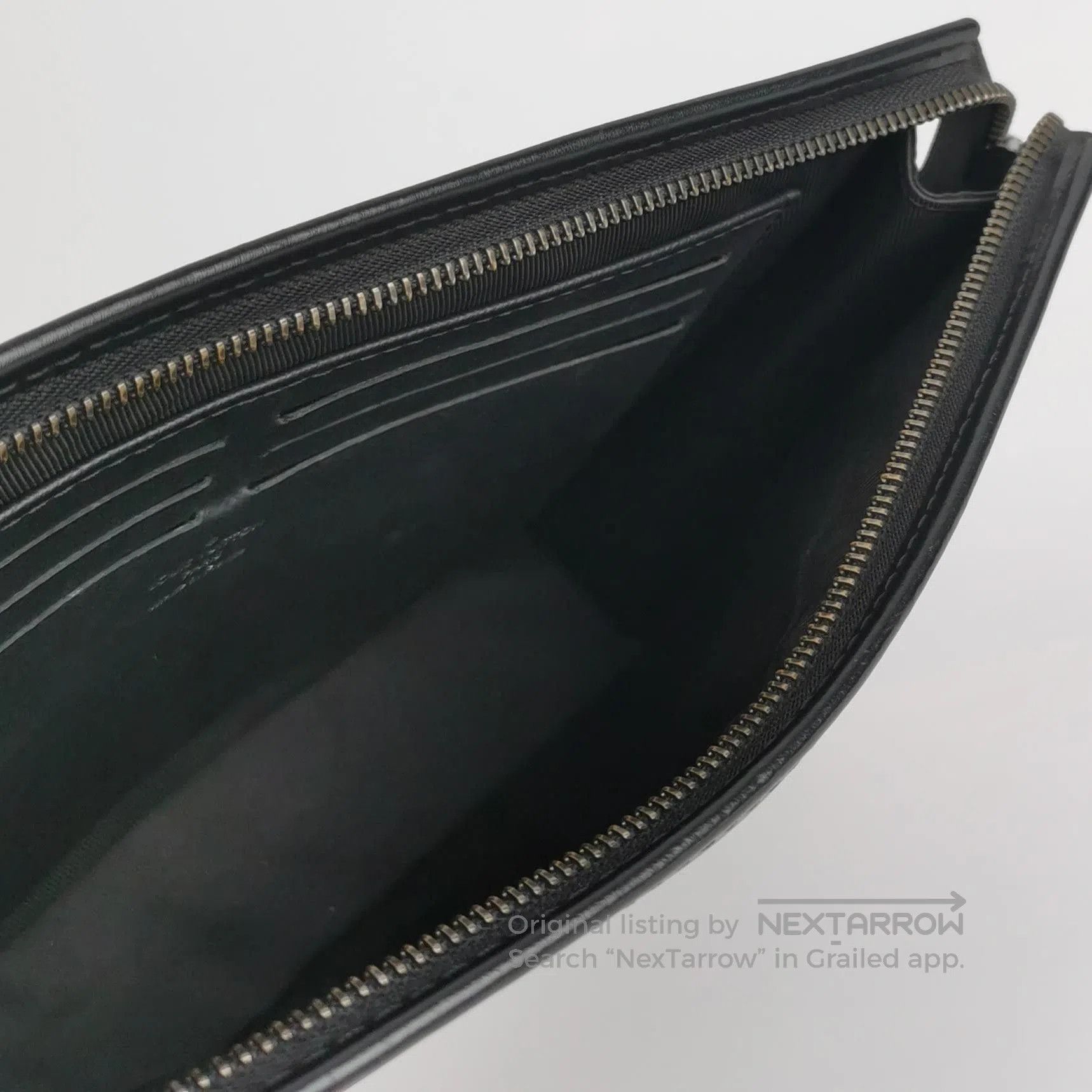 Louis Vuitton Louis Vuitton Monogram Pochette Voyage Medium Clutch. Size ONE SIZE - 6 Thumbnail
