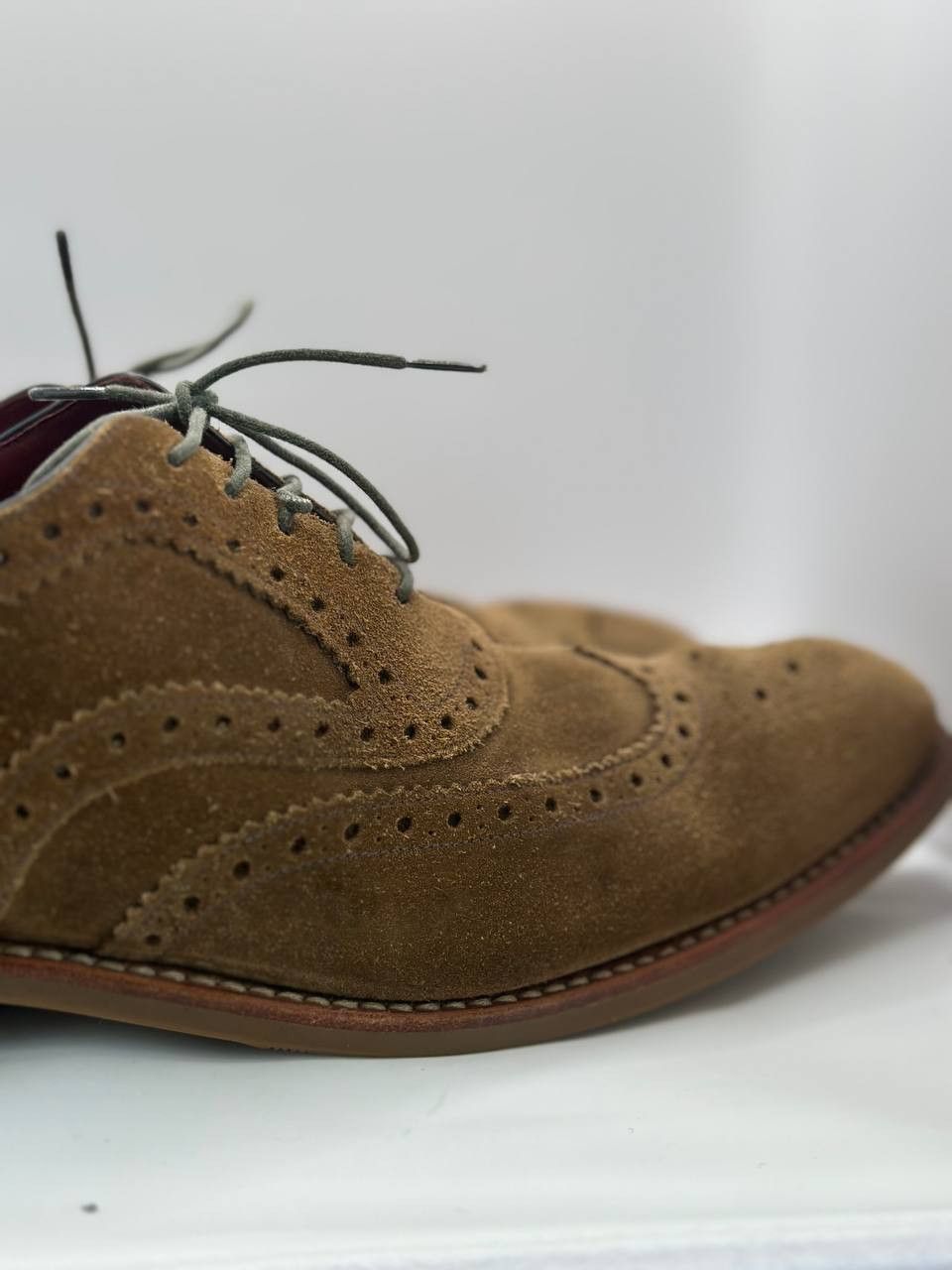 Loake Loake Kerridge TG Suede Brogues Claridge/F UK 8 Almond Toe Size US 9 / EU 42 - 4 Thumbnail