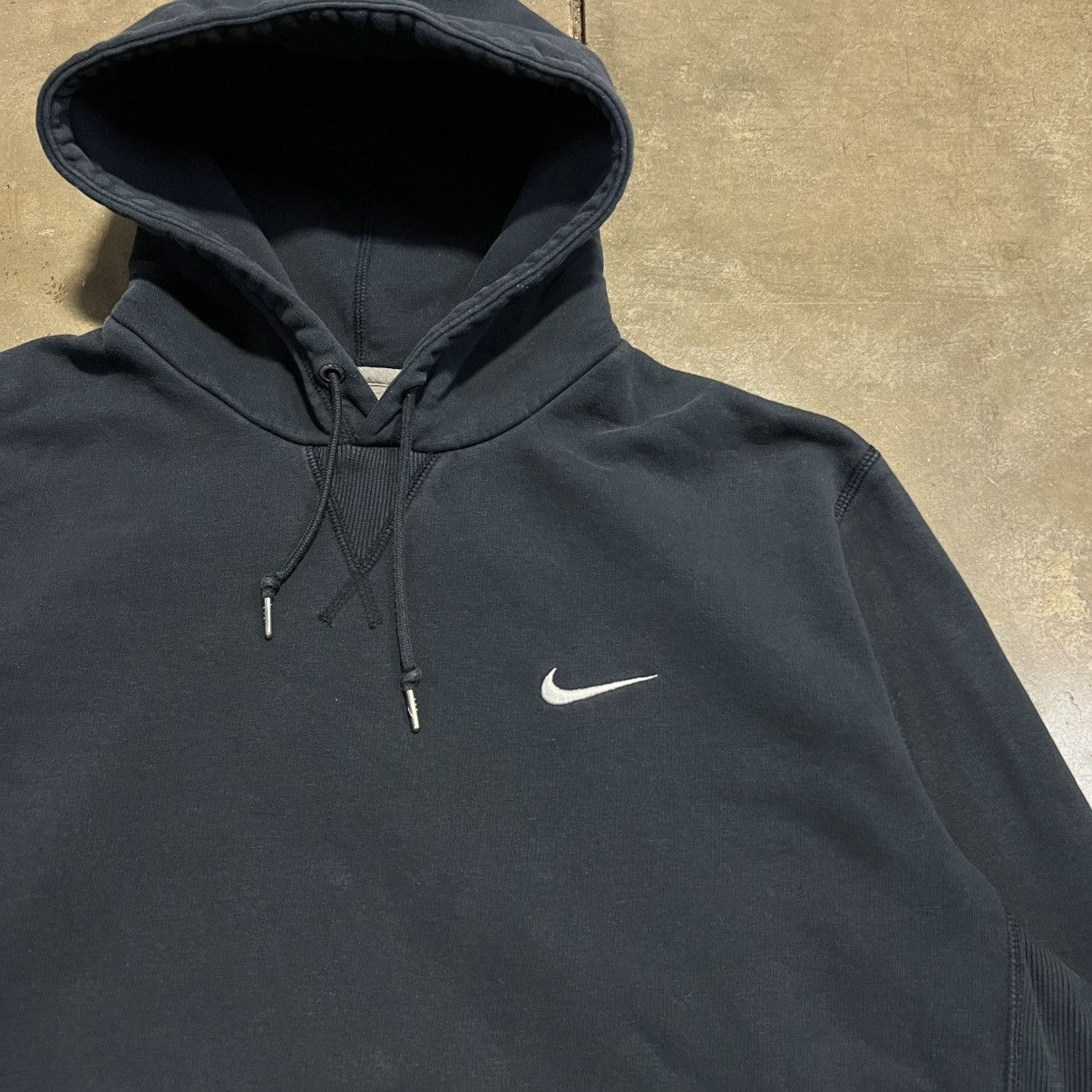 Nike × Vintage Vintage Y2K Nike Mini Swoosh Hoodie Sweatshirt Oversized Size US XXL / EU 58 / 5 - 3 Thumbnail