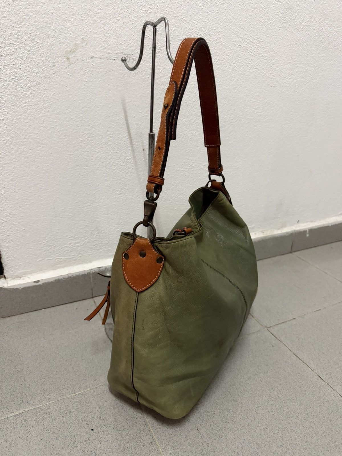 Genuine Leather Vintage Dakota Princess Genuine Leather Bag Japan Size ONE SIZE - 3 Thumbnail