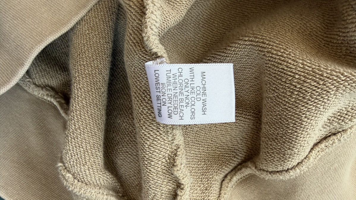 Fear of God Fear of God Essentials Short Sleeve Hoodie Beige Size M Size US M / EU 48-50 / 2 - 8 Thumbnail