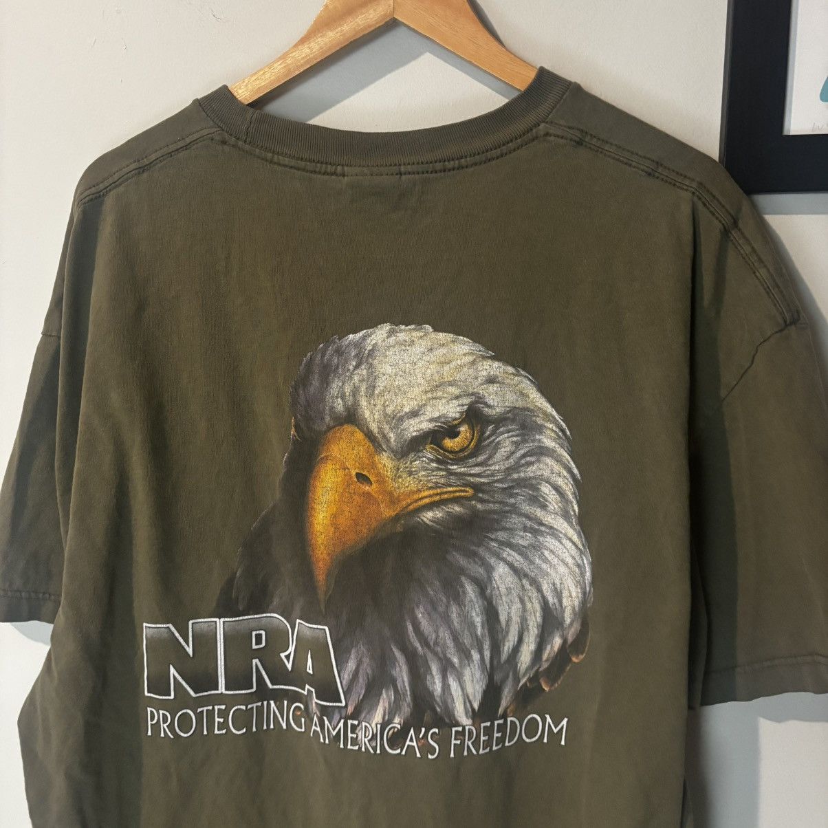 AAA vintage y2k 2000s nra eagle sunfaded graphic t shirt Size US XXL / EU 58 / 5 - 1 Thumbnail