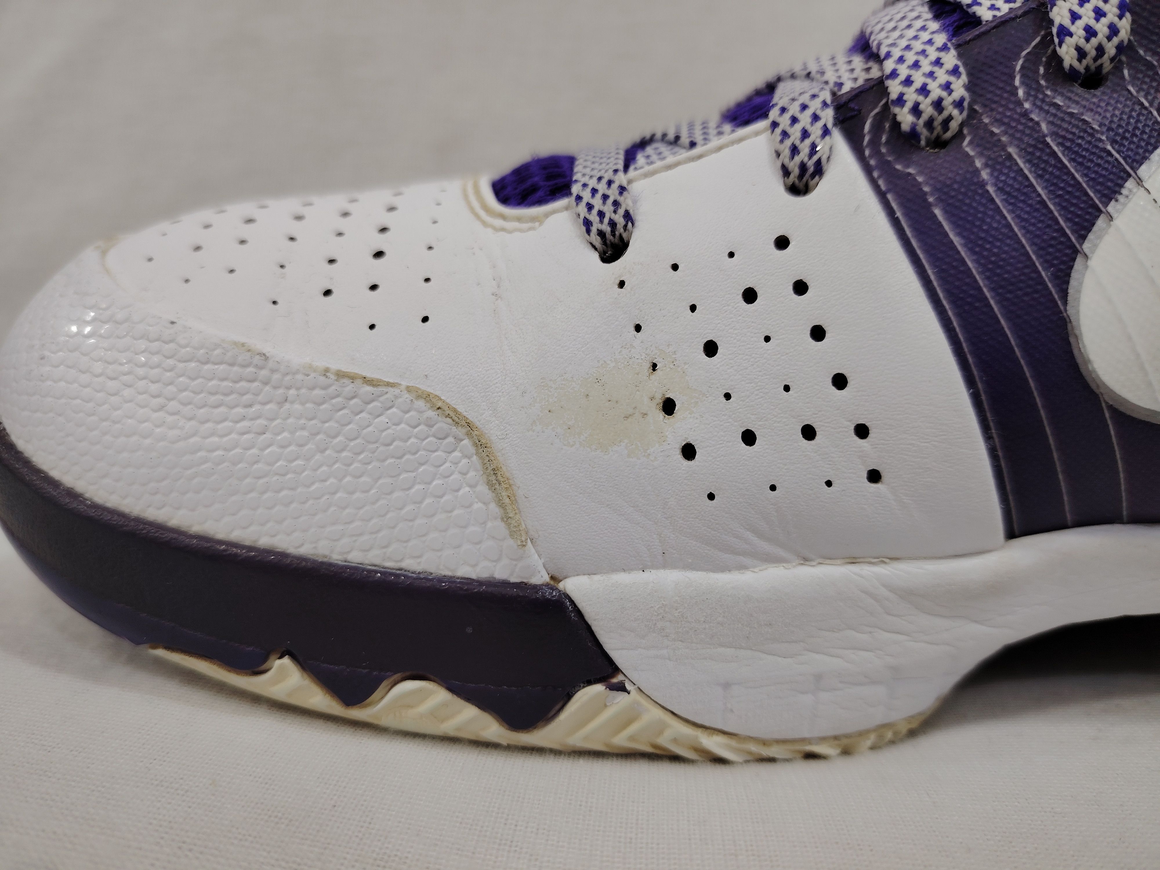 Nike NIKE ZOOM KOBE 4 TB "VARSITY PURPLE" 381947-118 Size 9.5 US Size US 9.5 / EU 42-43 - 11 Thumbnail