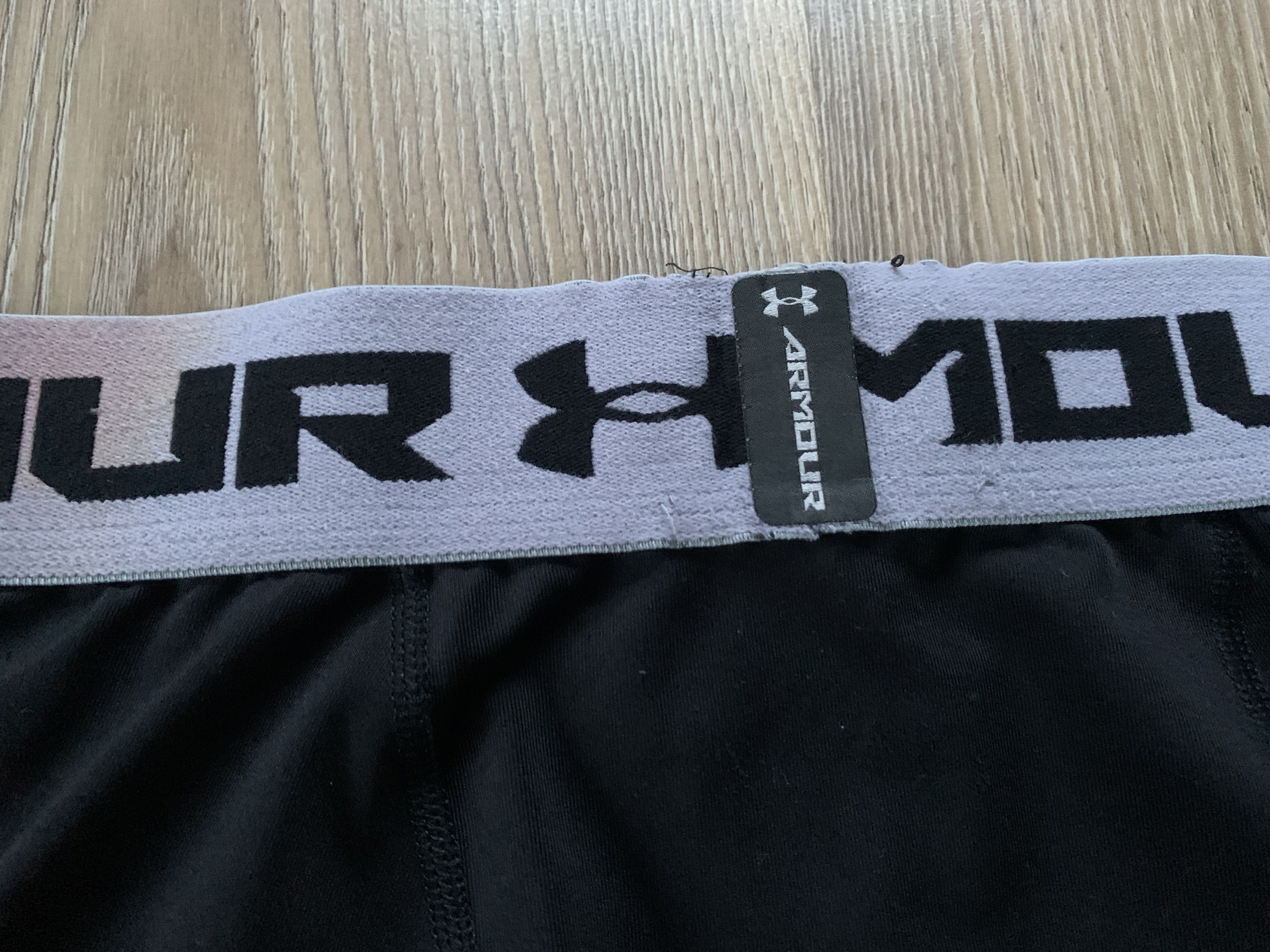 Under Armour Under Armour HeatGear Black Compression Shorts Size US 34 / EU 50 - 6 Thumbnail