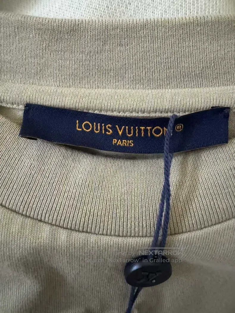 Louis Vuitton Louis Vuitton 25 latest embossed logo short sleeves Size US S / EU 44-46 / 1 - 4 Thumbnail