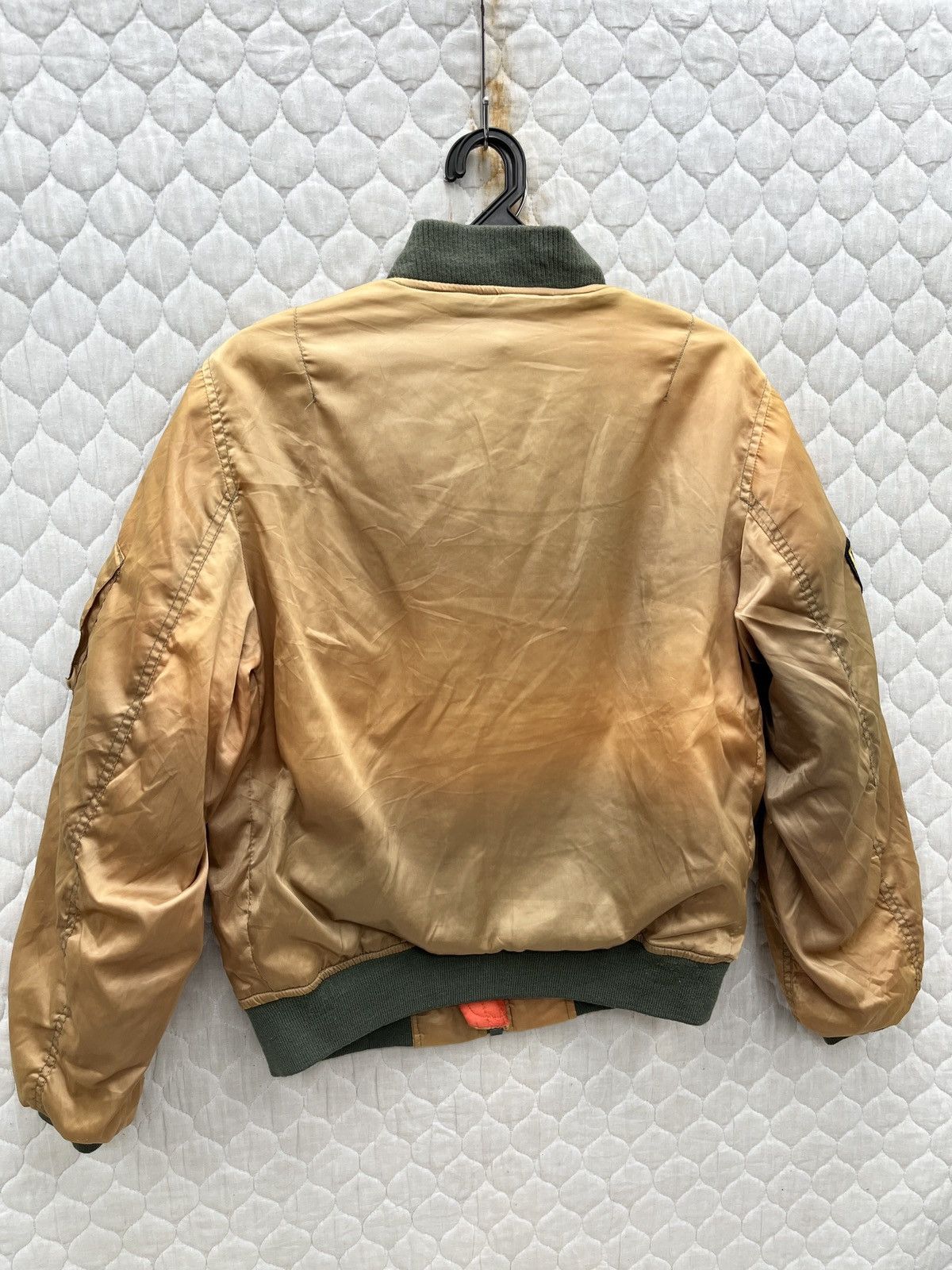 Hypebeast 🔥🔥🔥STEALS US AIR FORCE MA-1 SUN FADED JACKET Size US S / EU 44-46 / 1 - 5 Thumbnail