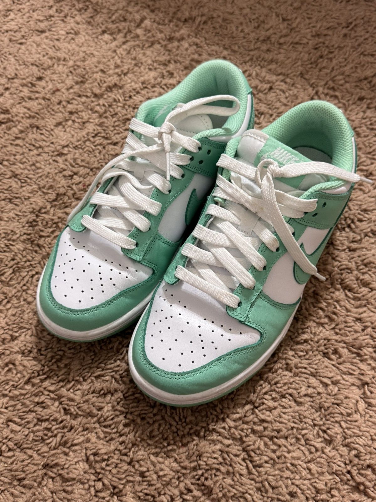 Nike Nike Dunk Low Green Glow Size US 7.5 / IT 37.5 - 4 Thumbnail