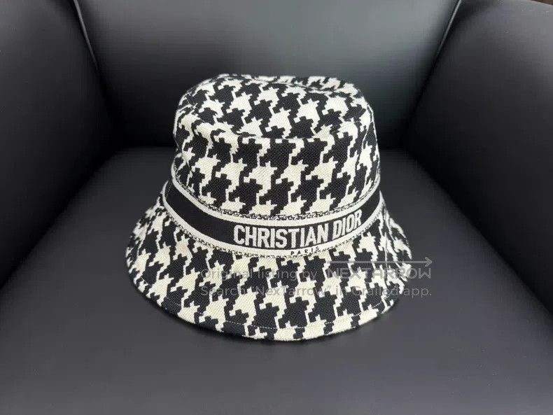 Dior Dior Fisherman's Hat with a Thousand Birds Size ONE SIZE - 2 Thumbnail