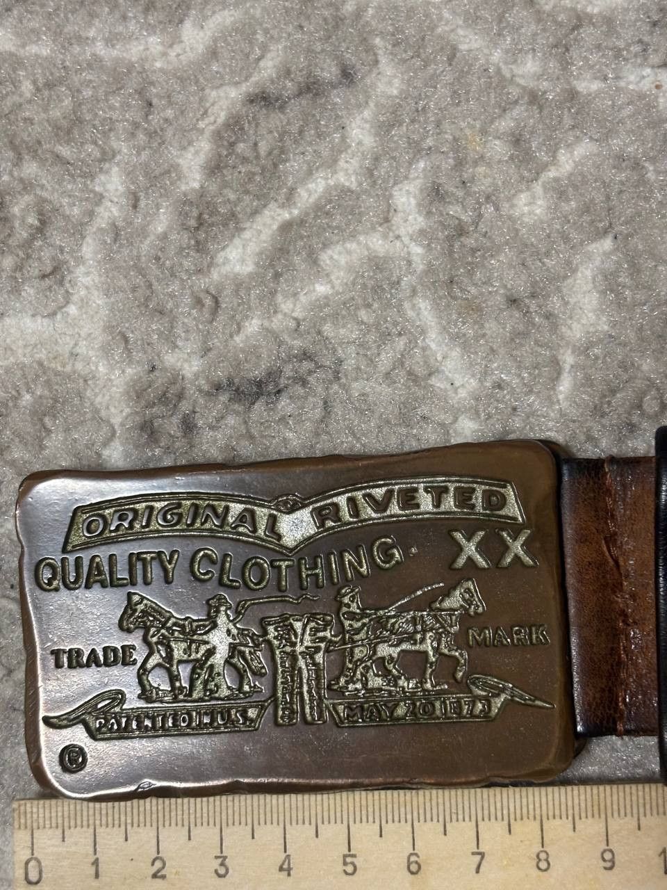 Levi's MADE IN ITALY Vintage Levi's Two Horse Pull Plaque Belt Size ONE SIZE - 8 Thumbnail