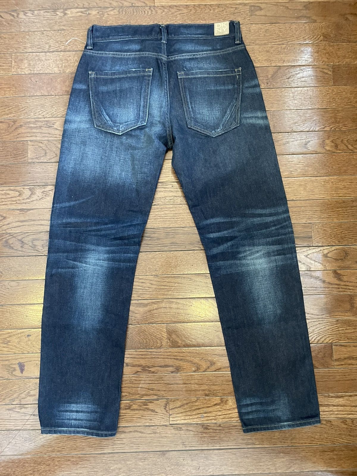 DKNY Mens DKNY jeans new / w tags Size US 30 / EU 46 - 2 Thumbnail