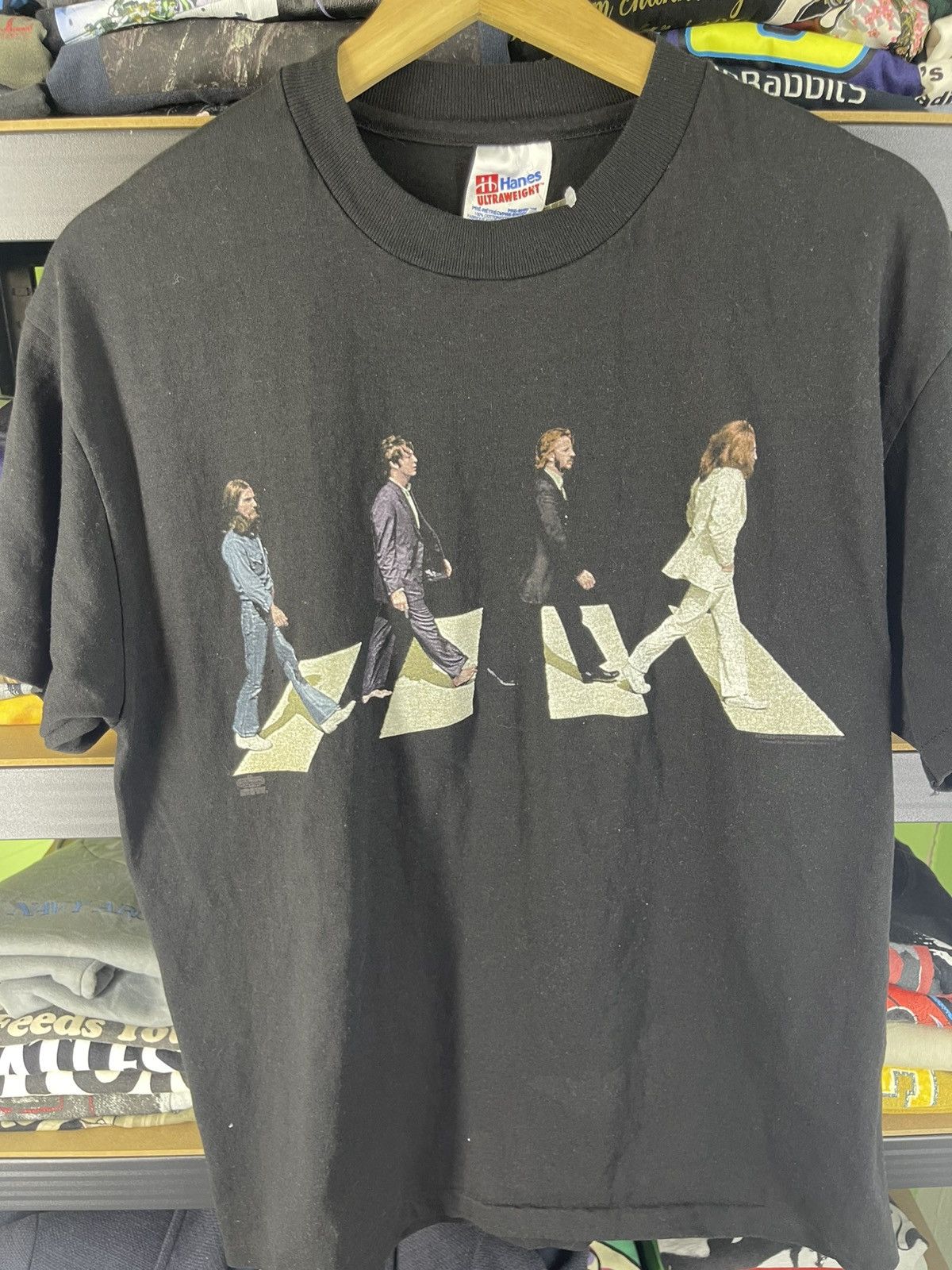 Band Tees vintage 1990s The Beatles "Abbey Road" t-shirt Winterland Size US L / EU 52-54 / 3 - 10 Thumbnail