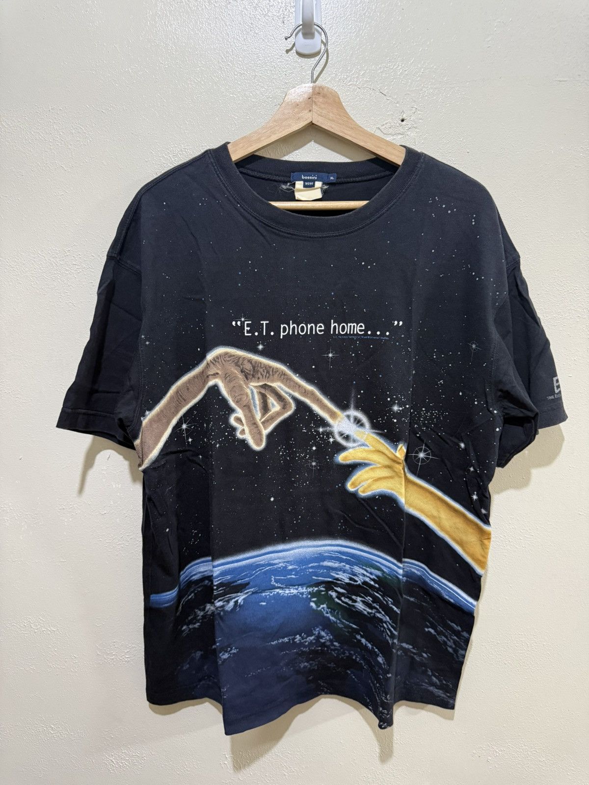 Vintage Vintage E.T. Phone Home Movie Shirt Size US XL / EU 56 / 4 - 1 Thumbnail