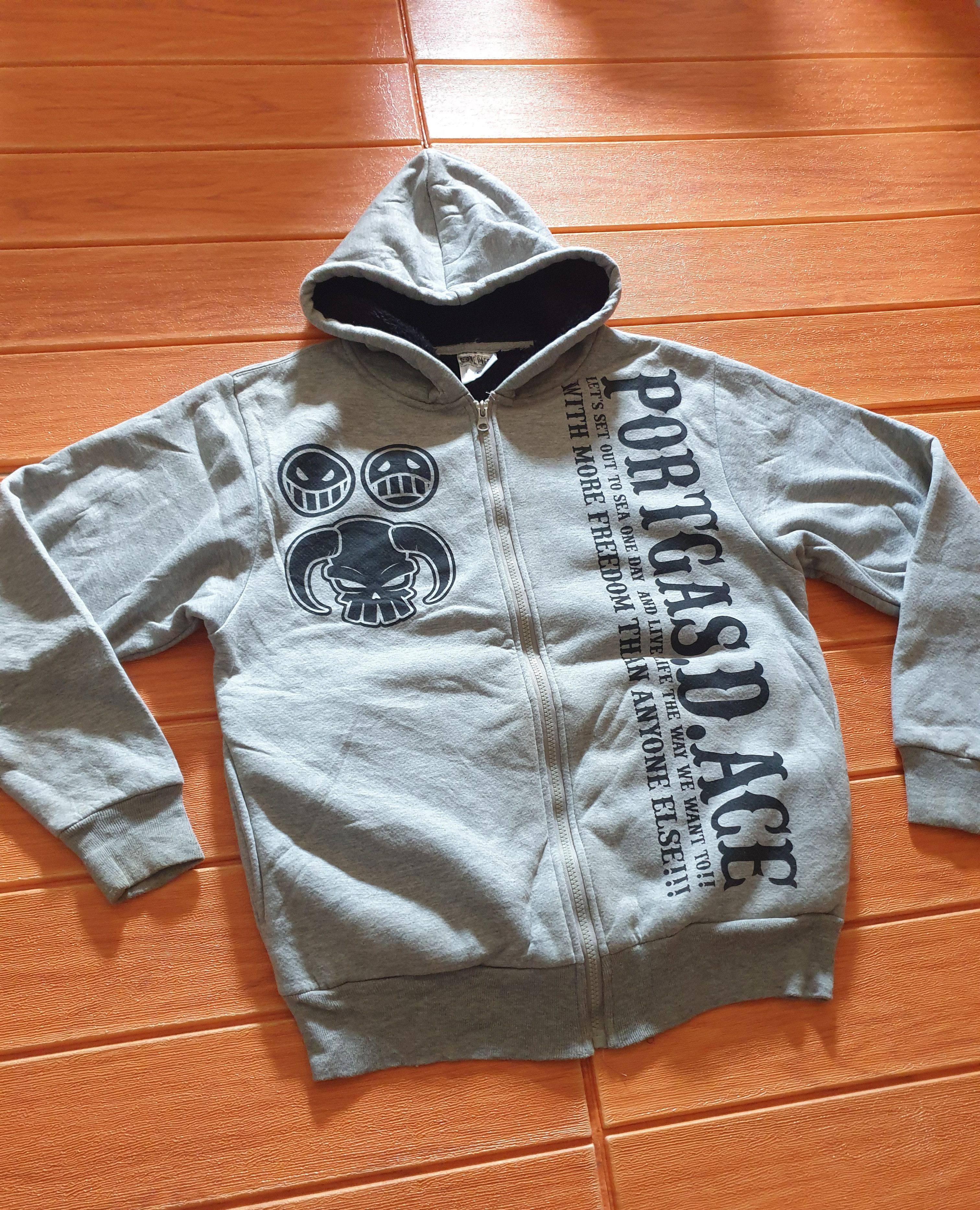 One Piece 💥One piece Japanese brand hoodie sweater Size US M / EU 48-50 / 2 - 6 Thumbnail