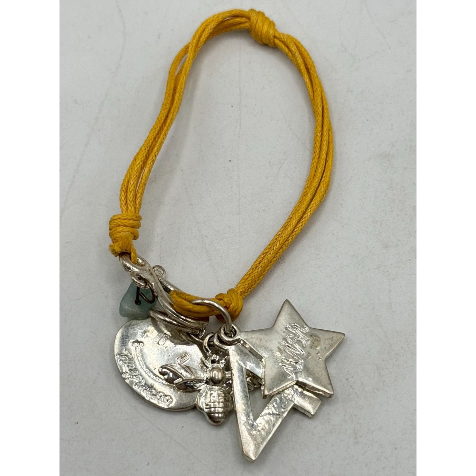 Other Vintage yellow thread charm bracelet Size ONE SIZE - 2 Thumbnail
