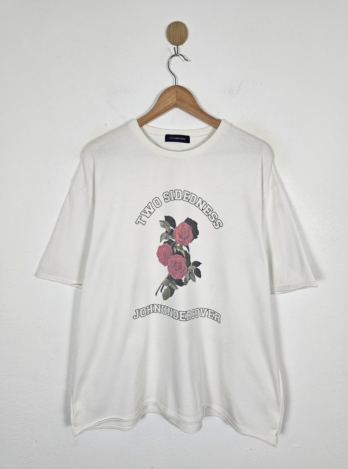 John Undercover John Undercover Two Sidedness Roses tee shirt Size US XL / EU 56 / 4 - 1 Thumbnail