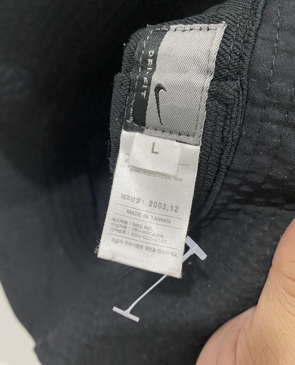 Nike 2003 Nike Black Bucket Hat Size ONE SIZE - 6 Thumbnail
