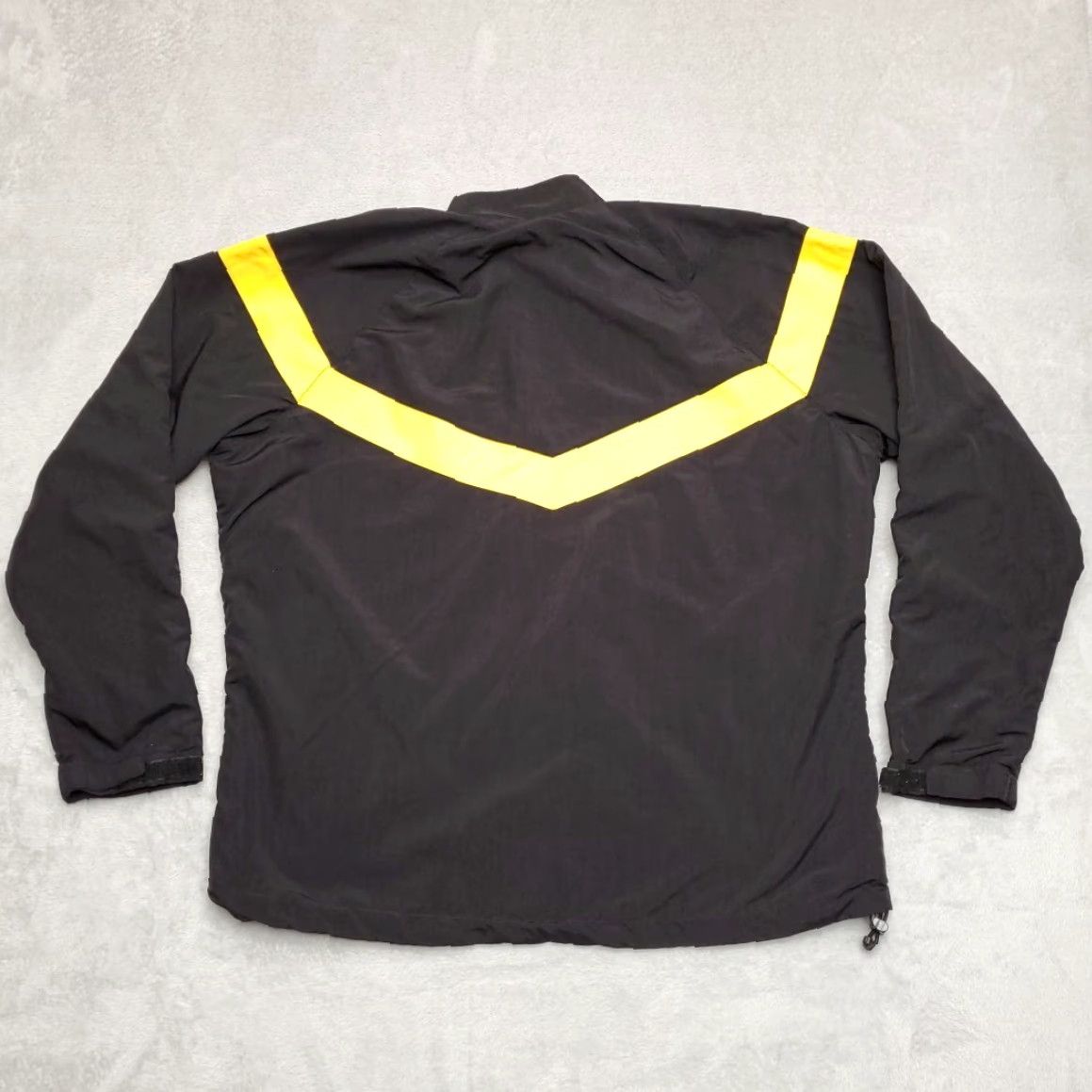 Vintage VINTAGE Army Jacket Mens L Black Yellow Physical Fitness Military Casual VTG Jacket Mens L Black Yellow VTG Army Windbreaker Casual Mens Size US L / EU 52-54 / 3 - 5 Thumbnail
